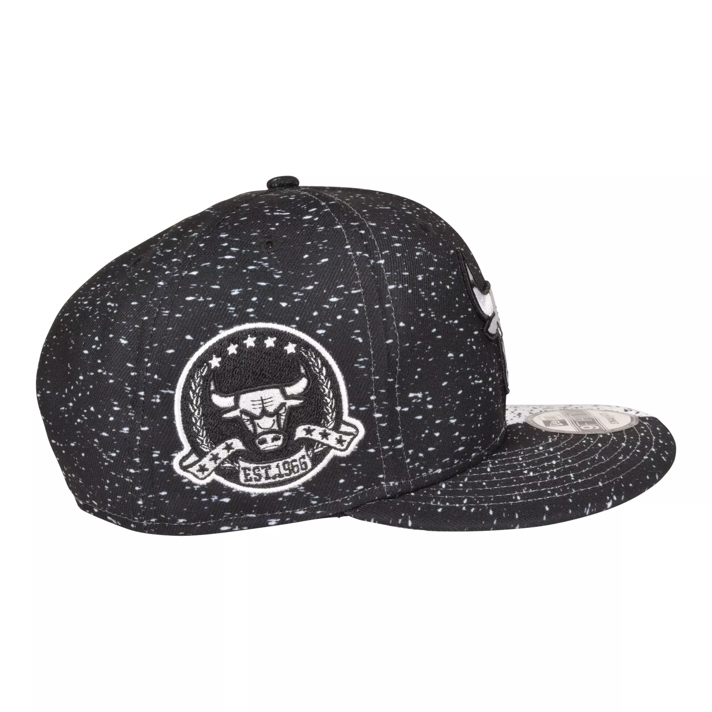 New Era Chicago Bulls 9FIFTY Retro 6 "Oreo" Snapback Hat - Black/White - BLACK/WHITE