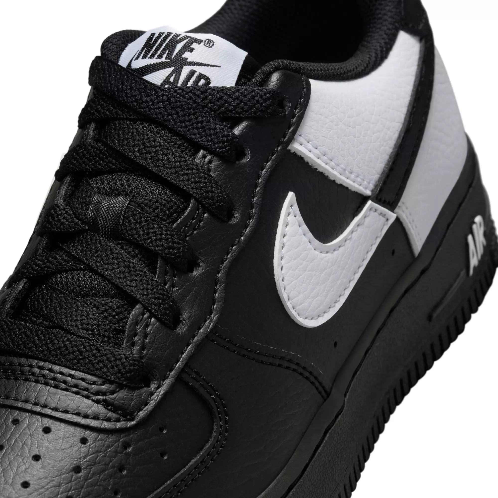 Nike Air Force 1 "Black/White" Grade School Boys' Shoe - BLACK/WHITE