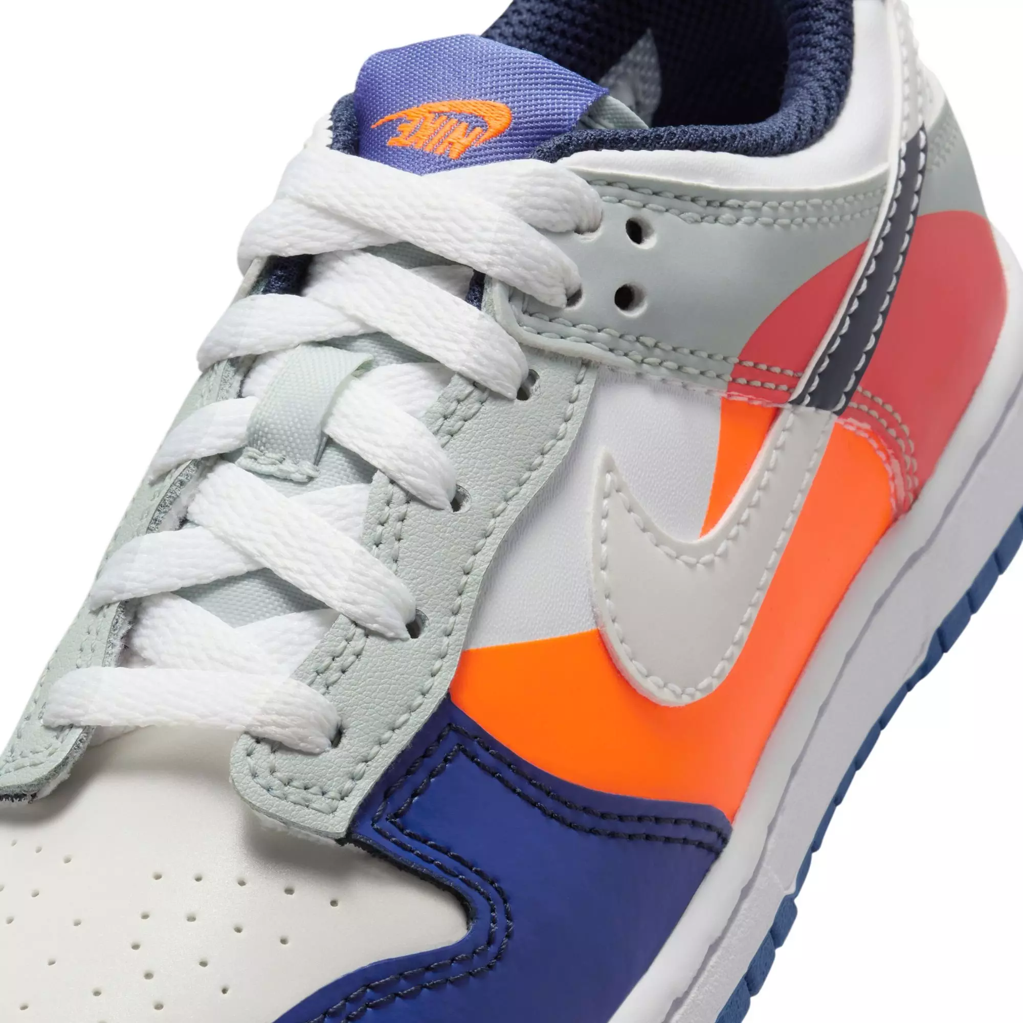 Nike Dunk Low SE "White/Light Silver/Midnight Navy" Preschool Kids' Shoe - WHITE/MULTI