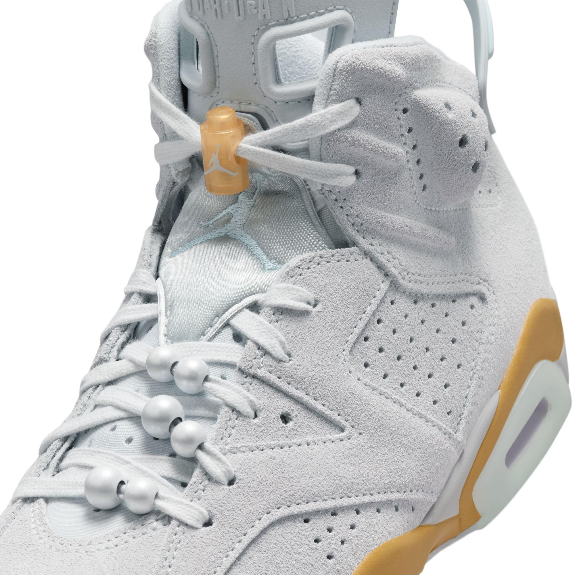 Jordan 6 Retro "Pearl" Women's Shoe