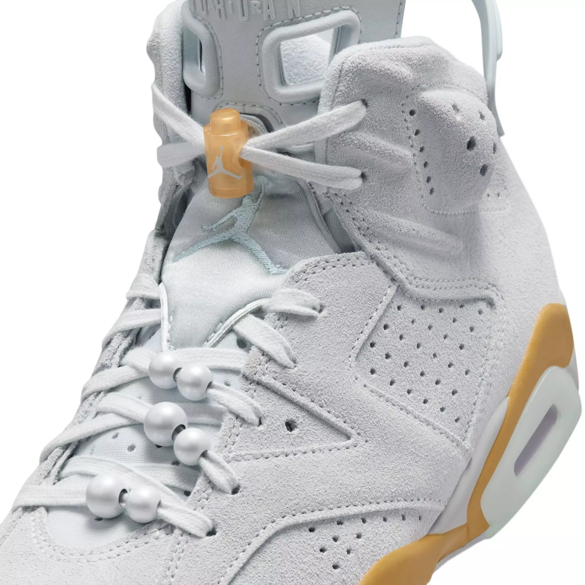 Jordan 6 Retro "Pearl" Women's Shoe - PURE PLATINUM/GLACIER BLUE/METALLIC GOLD