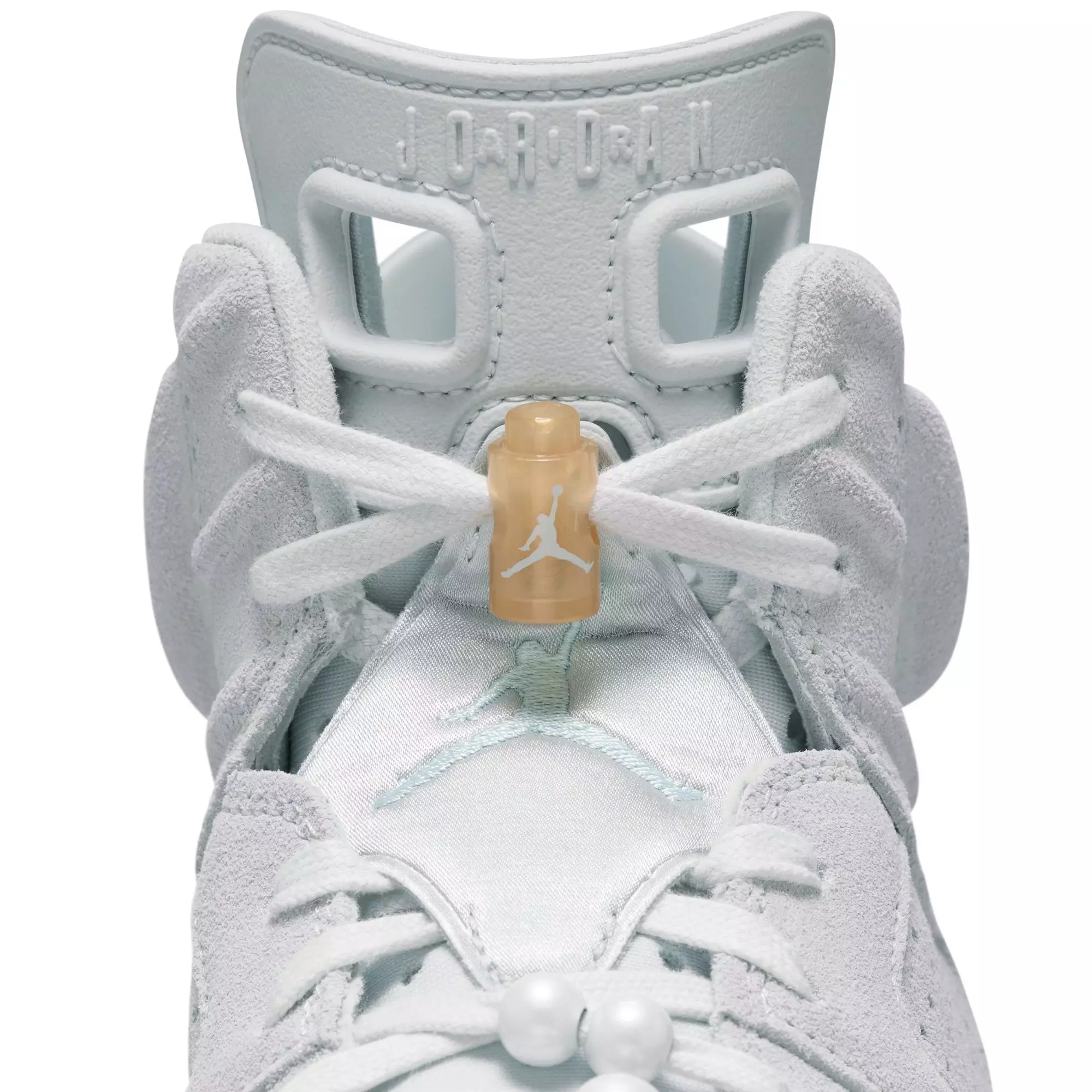 Jordan 6 Retro "Pearl" Women's Shoe - PURE PLATINUM/GLACIER BLUE/METALLIC GOLD