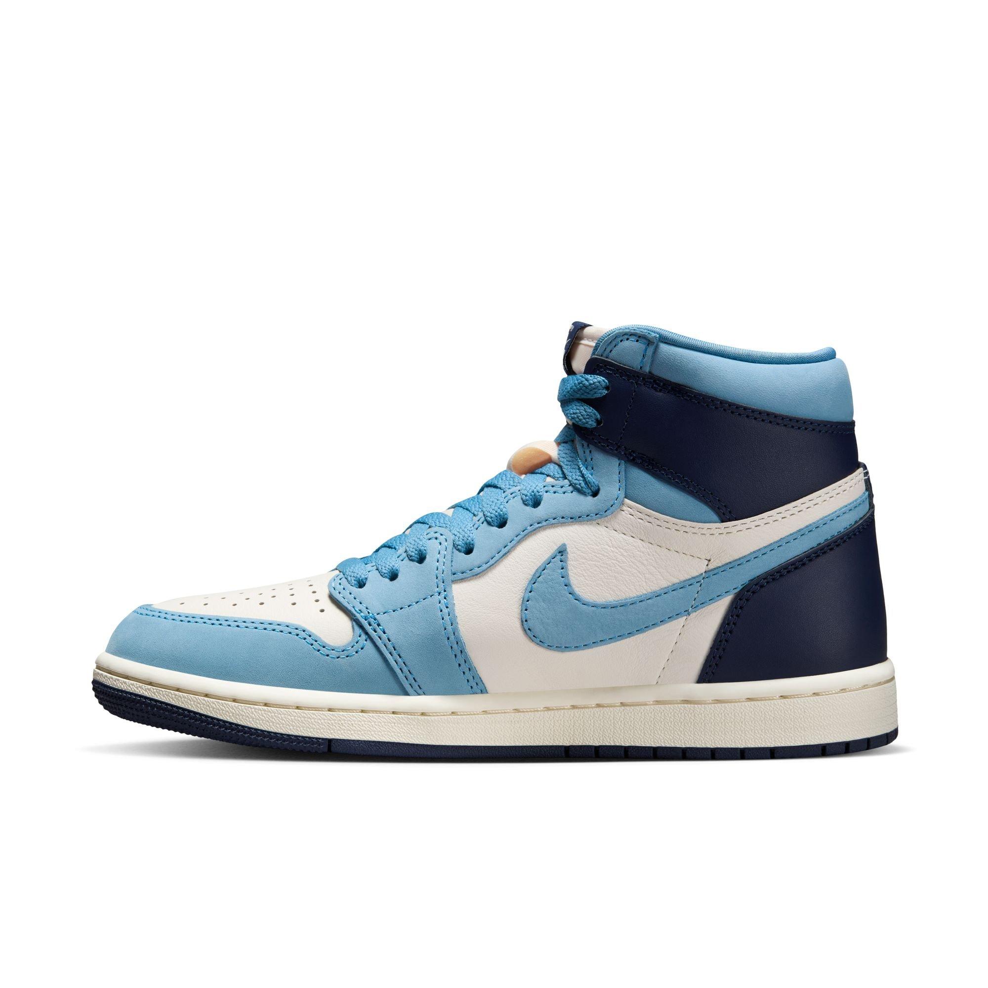 Jordan 1 Retro High OG "First in Flight" Women's Shoe - UNIVERSITY BLUE/UNIVERSITY GOLD/SAIL Thumbnail View 11