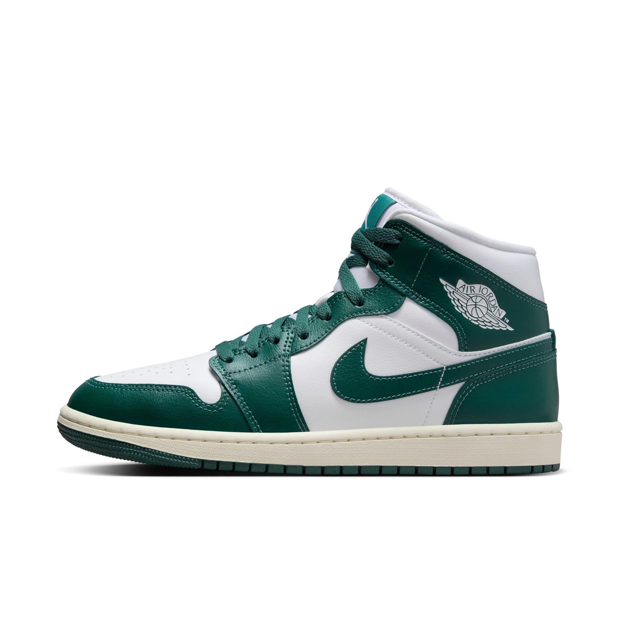 Jordan 1 Mid "White/Oxidized Green/Sail" Women's Shoe - WHITE/GREEN Thumbnail View 3