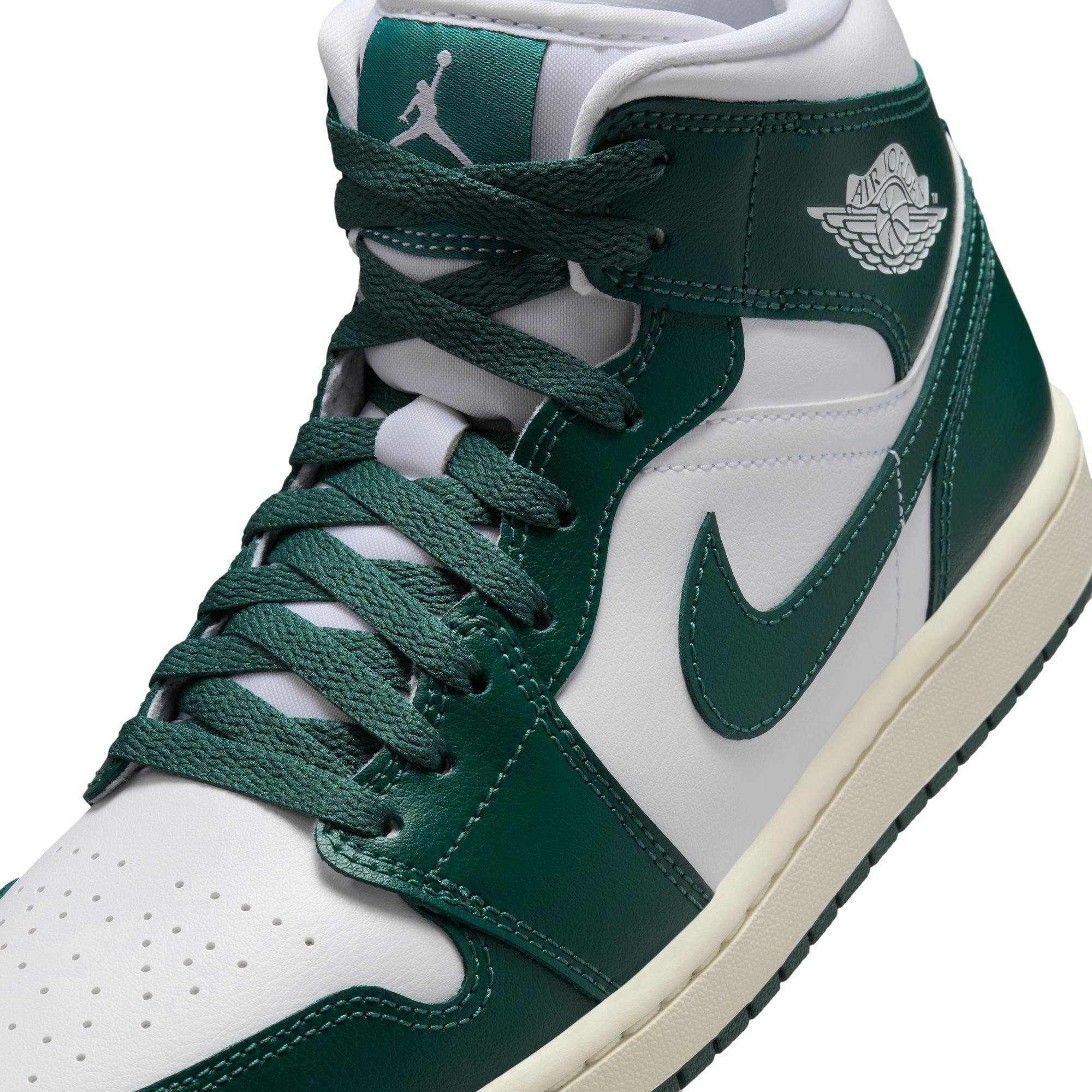 Jordan 1 Mid "White/Oxidized Green/Sail" Women's Shoe - WHITE/GREEN Thumbnail View 10