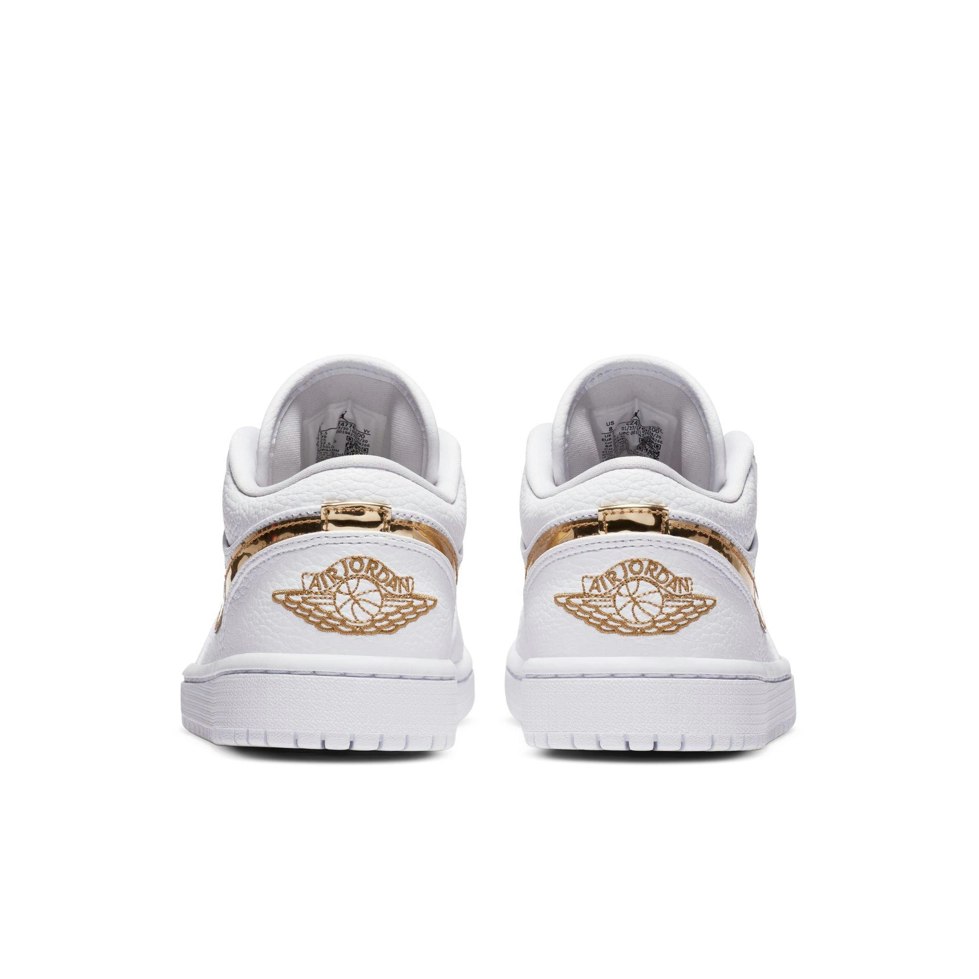 Jordan 1 Low SE "White/Metallic Gold/White" Women's Shoe - WHITE/GOLD Thumbnail View 6
