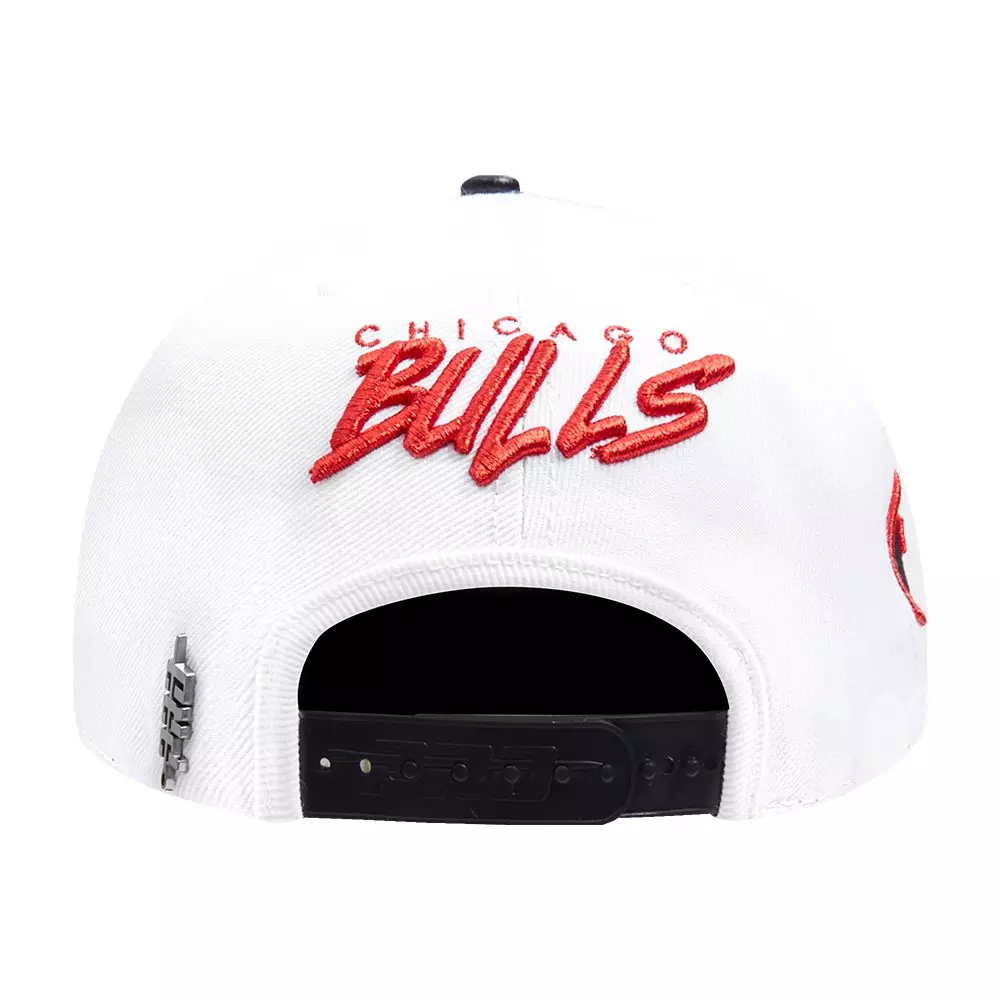 Pro Standard Chicago Bulls Retro 12 Snapback-White/Black - WHITE/BLACK