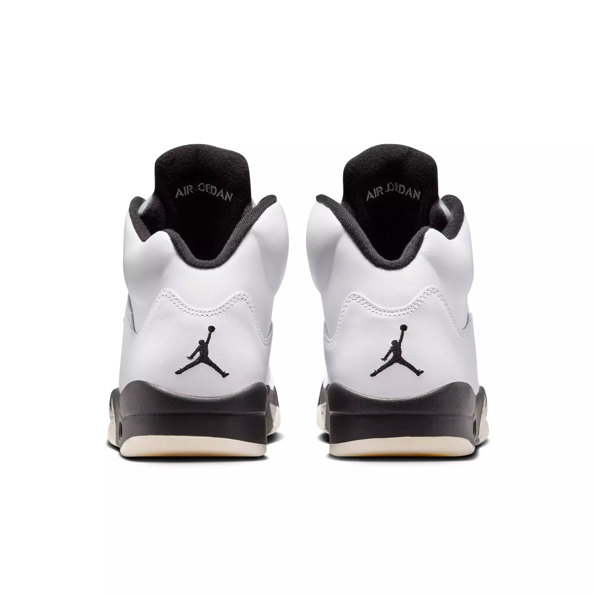 Jordan 5 Retro "White and Black" Men's Shoe - WHITE/BLACK/METALLIC SILVER