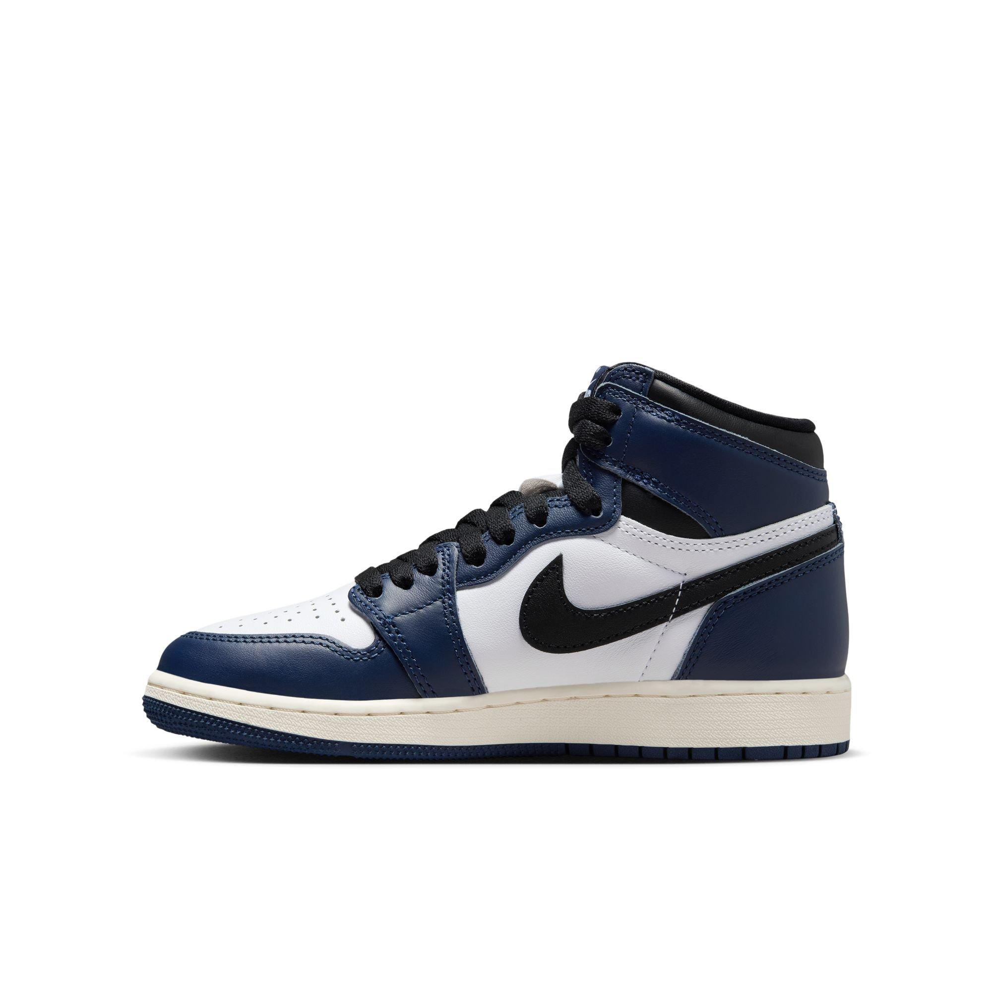 Jordan 1 Retro High OG "Midnight Navy" Grade School Kids' Shoe​