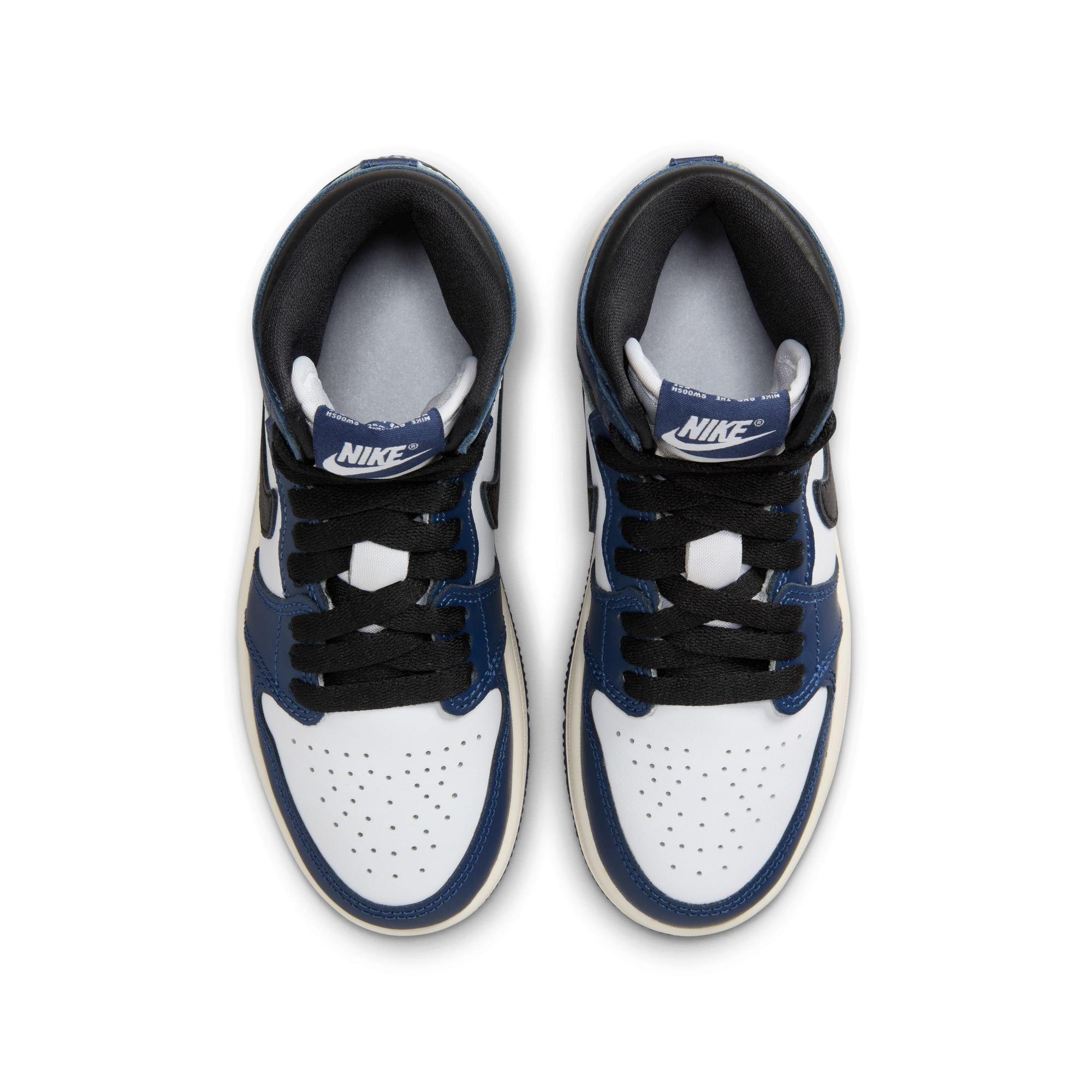 Jordan 1 Retro High OG "Midnight Navy" Grade School Kids' Shoe​