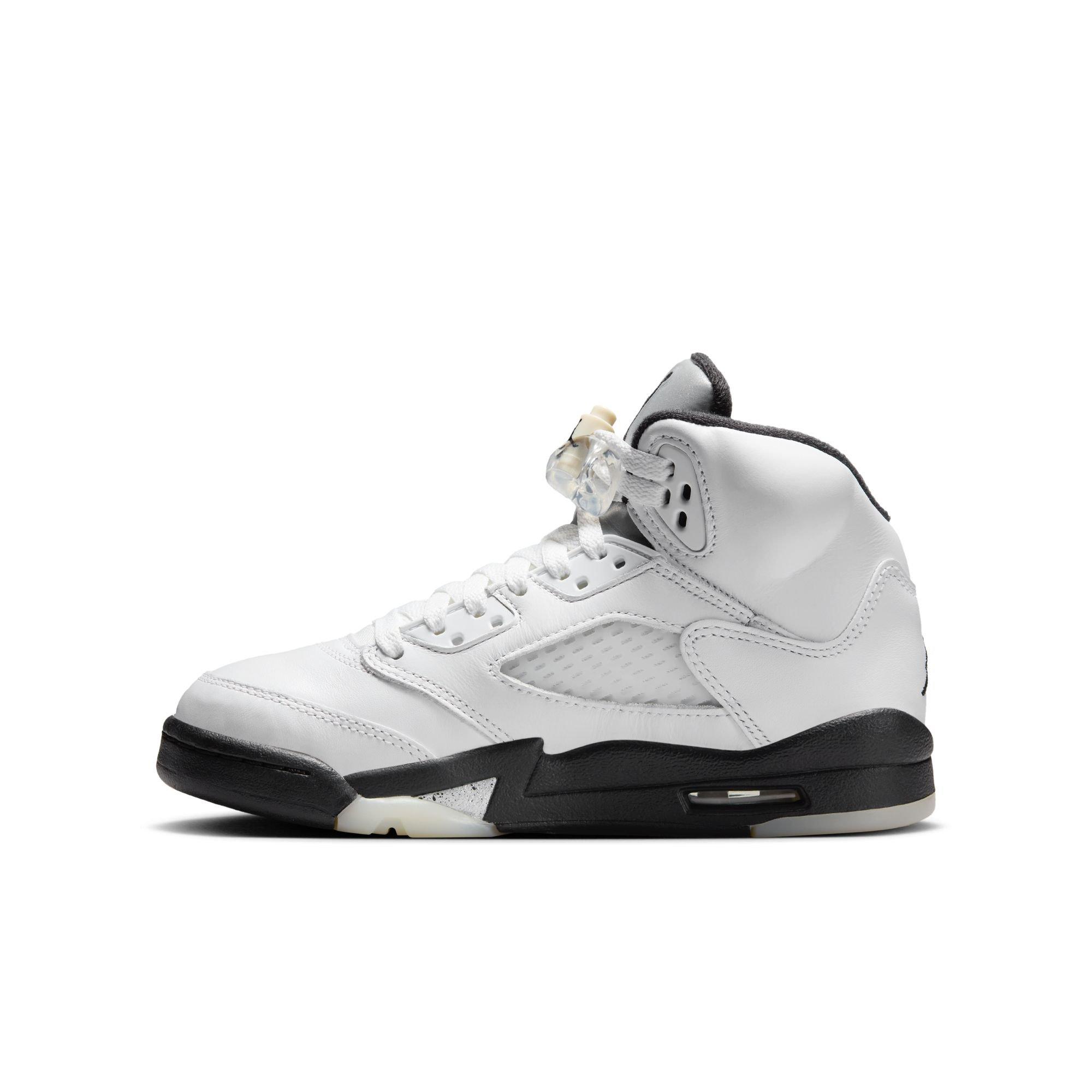 Jordan 5 Retro "White and Black" Grade School Kids' Shoe