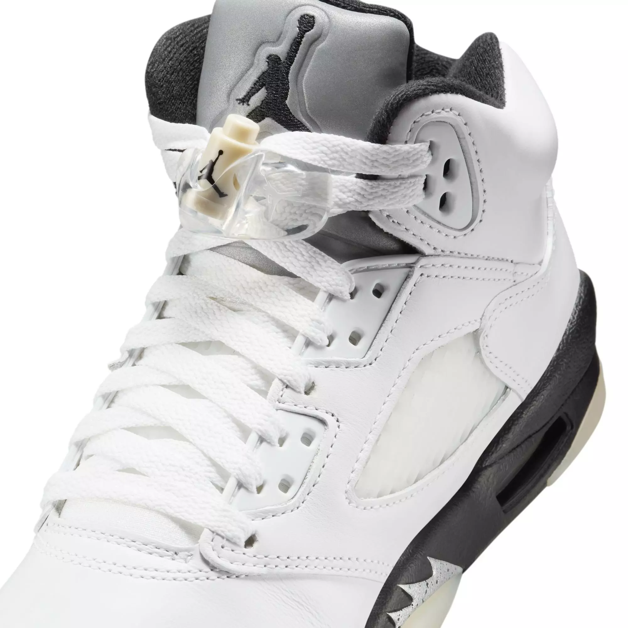 Jordan 5 Retro "White and Black" Grade School Kids' Shoe - WHITE/BLACK/METALLIC SILVER