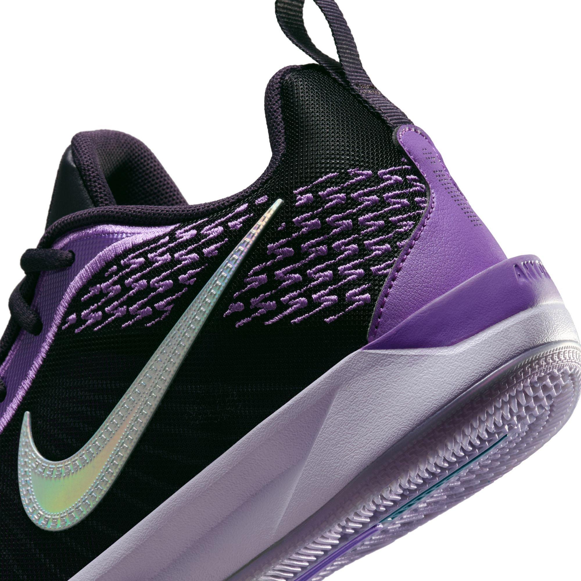Nike Sabrina 2 "Court Vision" Grade School Kids' Basketball Shoe - CAVE PURPLE/WHITE/BLACK RASPBERRY Thumbnail View 5