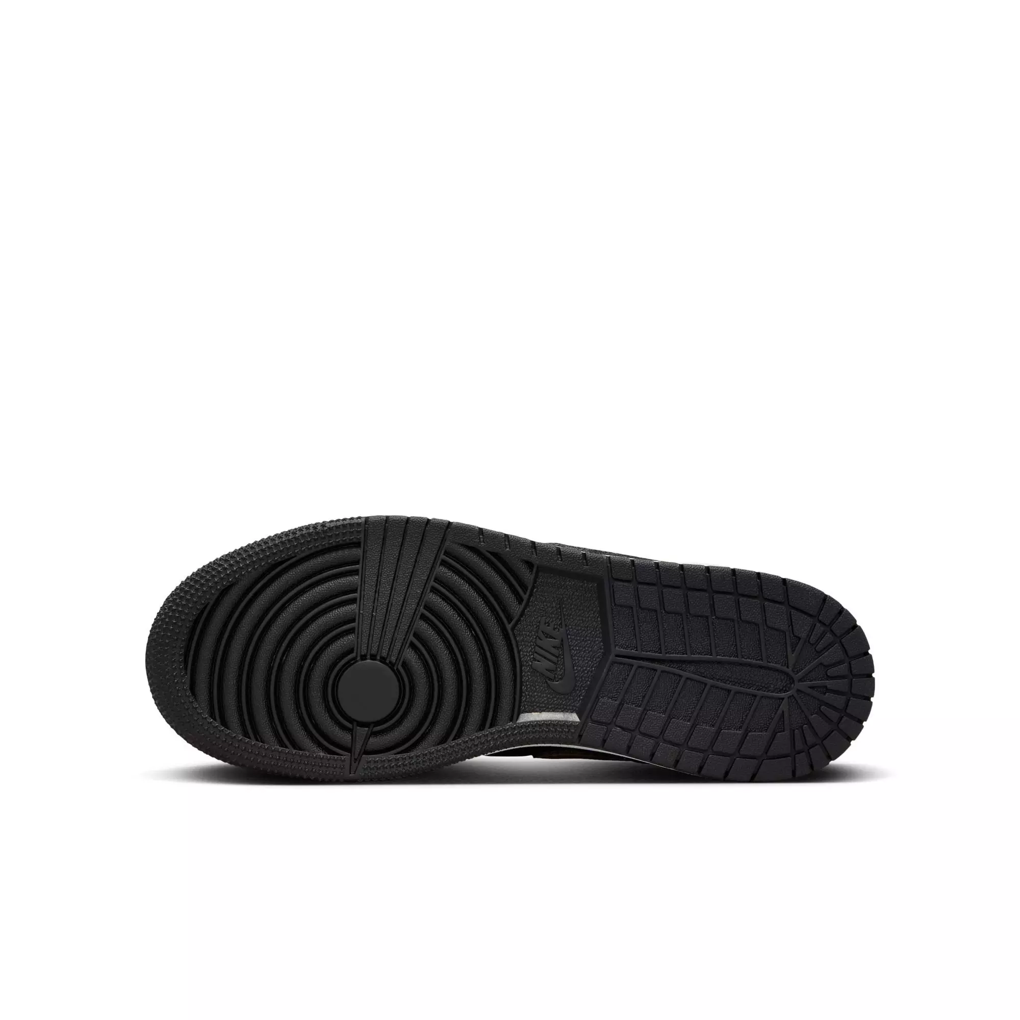 Jordan 1 Mid "Black/Metallic Gold/White" Grade School Boys' Shoe - BLACK/GOLD