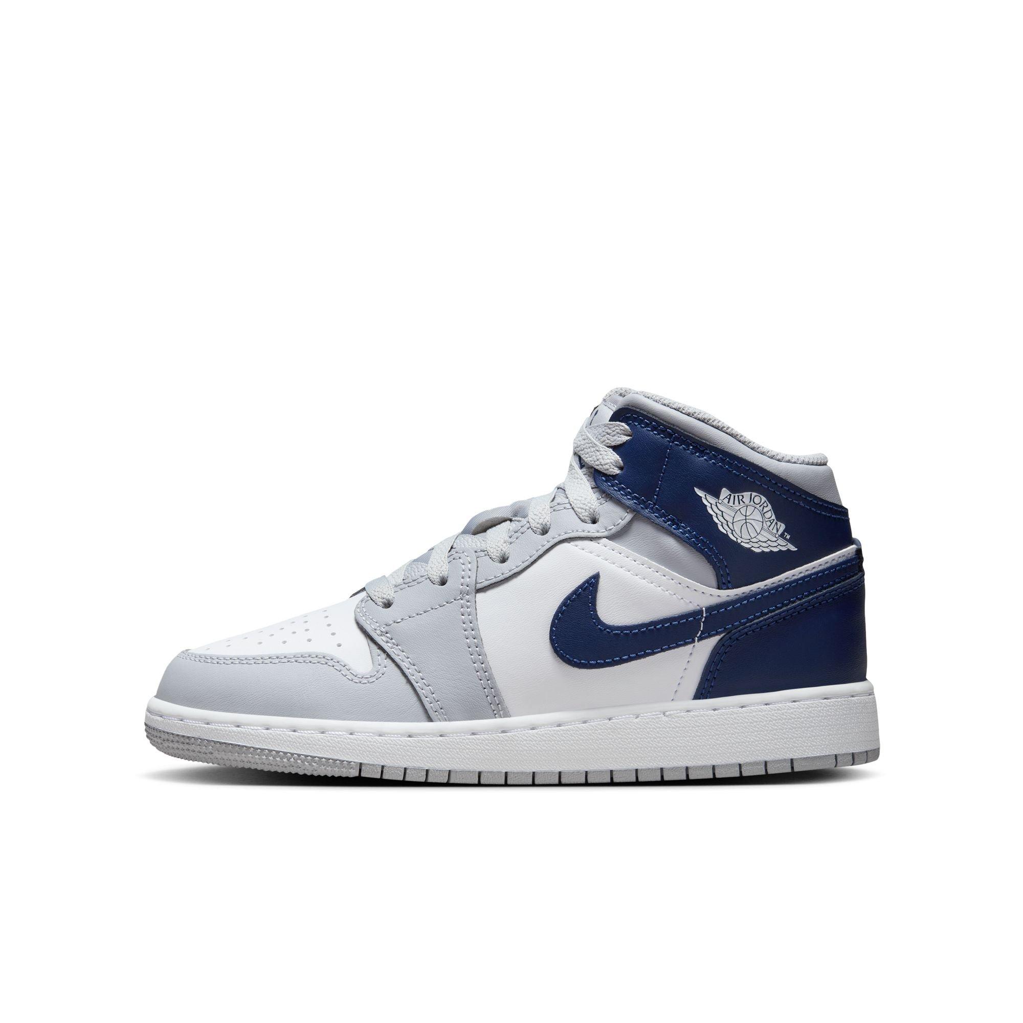 Jordan 1 Mid Grade School Boys' "White/Midnight Navy/Wolf Grey" Shoe