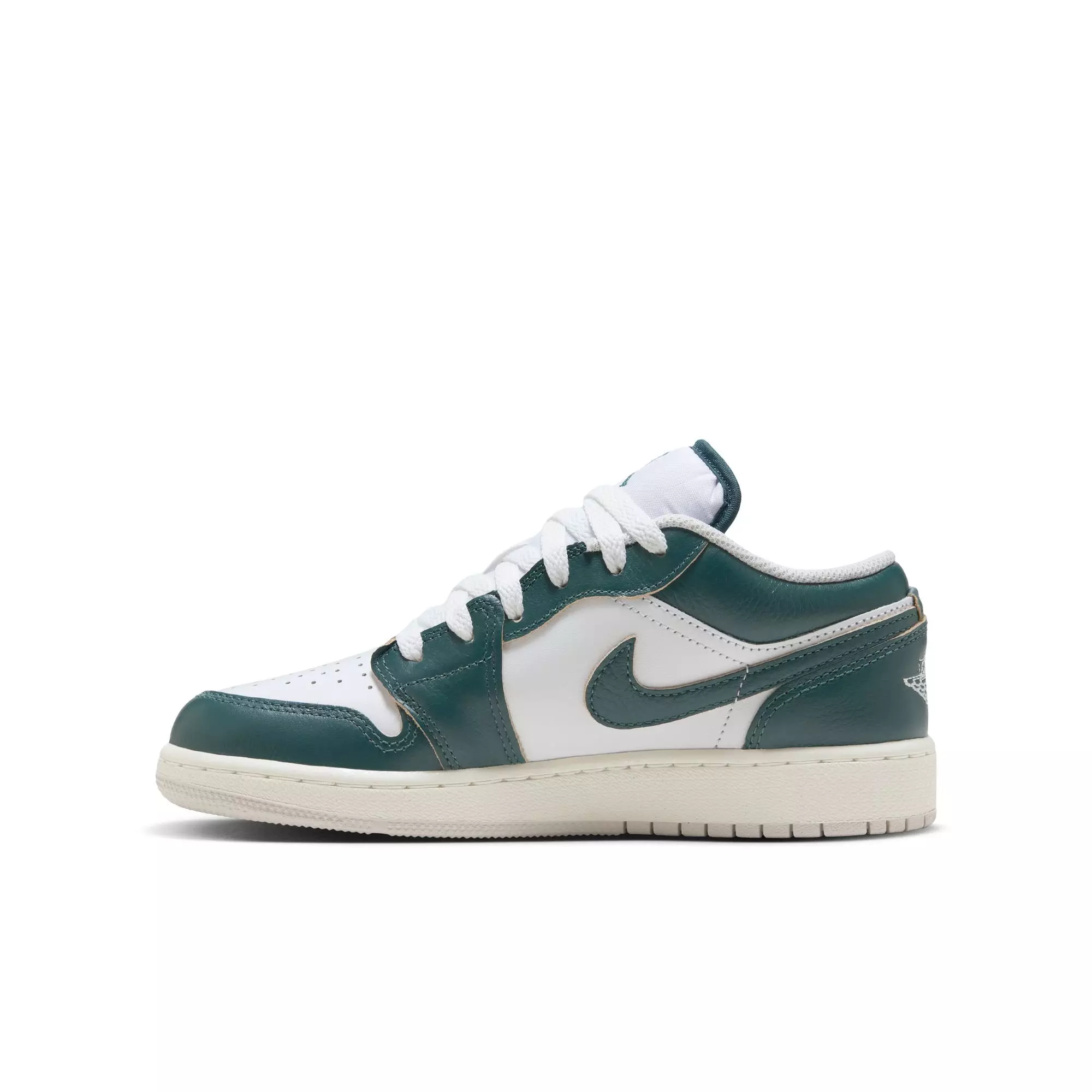 Jordan 1 Low SE "Oxidized Green/White/Sail" Grade School Boys' Shoe - GREEN/WHITE