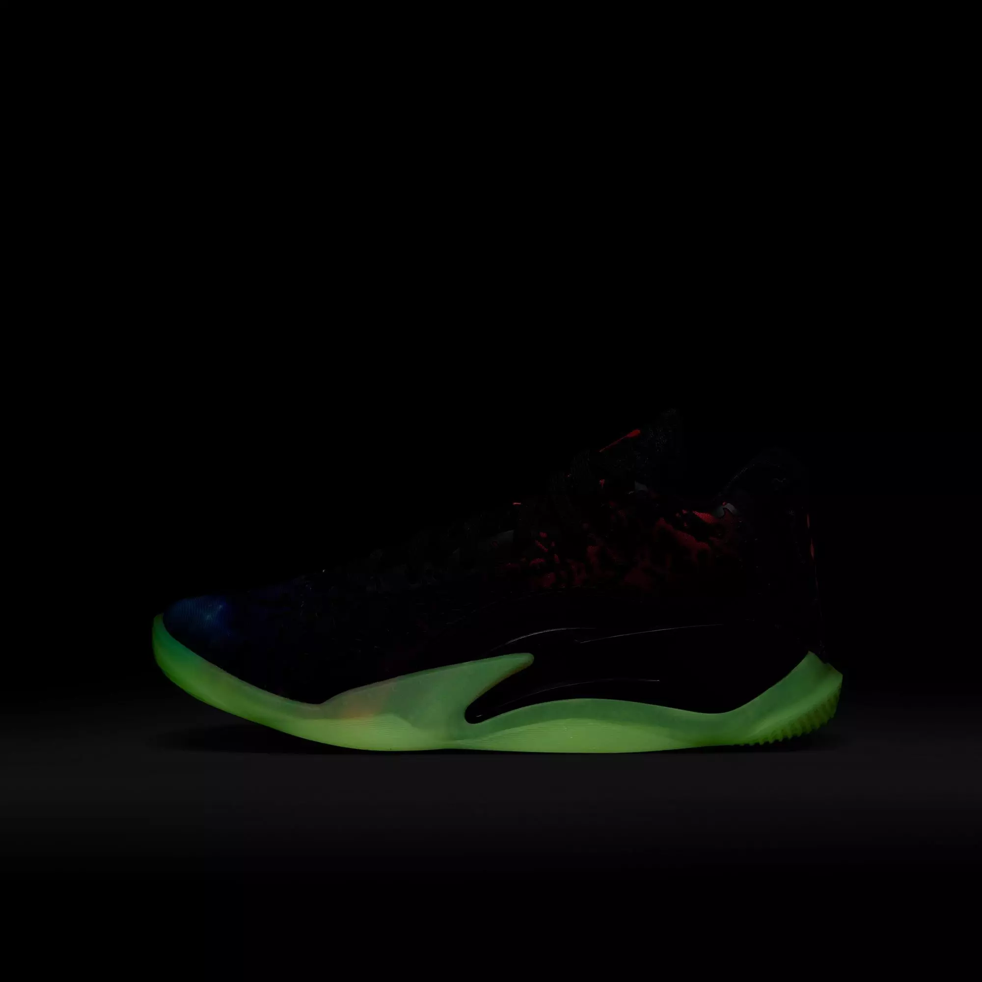 Jordan Zion 3 "Lift Off" Grade School Kids' Basketball Shoe - BLACK/SOLAR RED/VIVID PURPLE