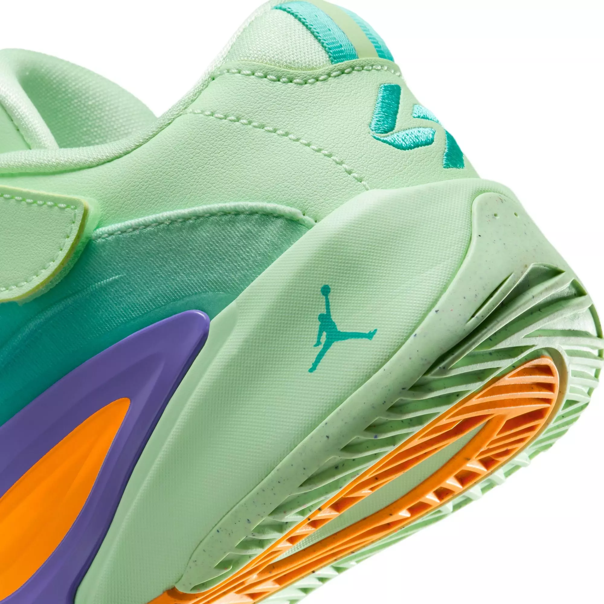 Jordan Luka 3 "Vapor Green/Hyper Jade/Cone" Preschool Boys' Basketball Shoe - GREEN/PURPLE