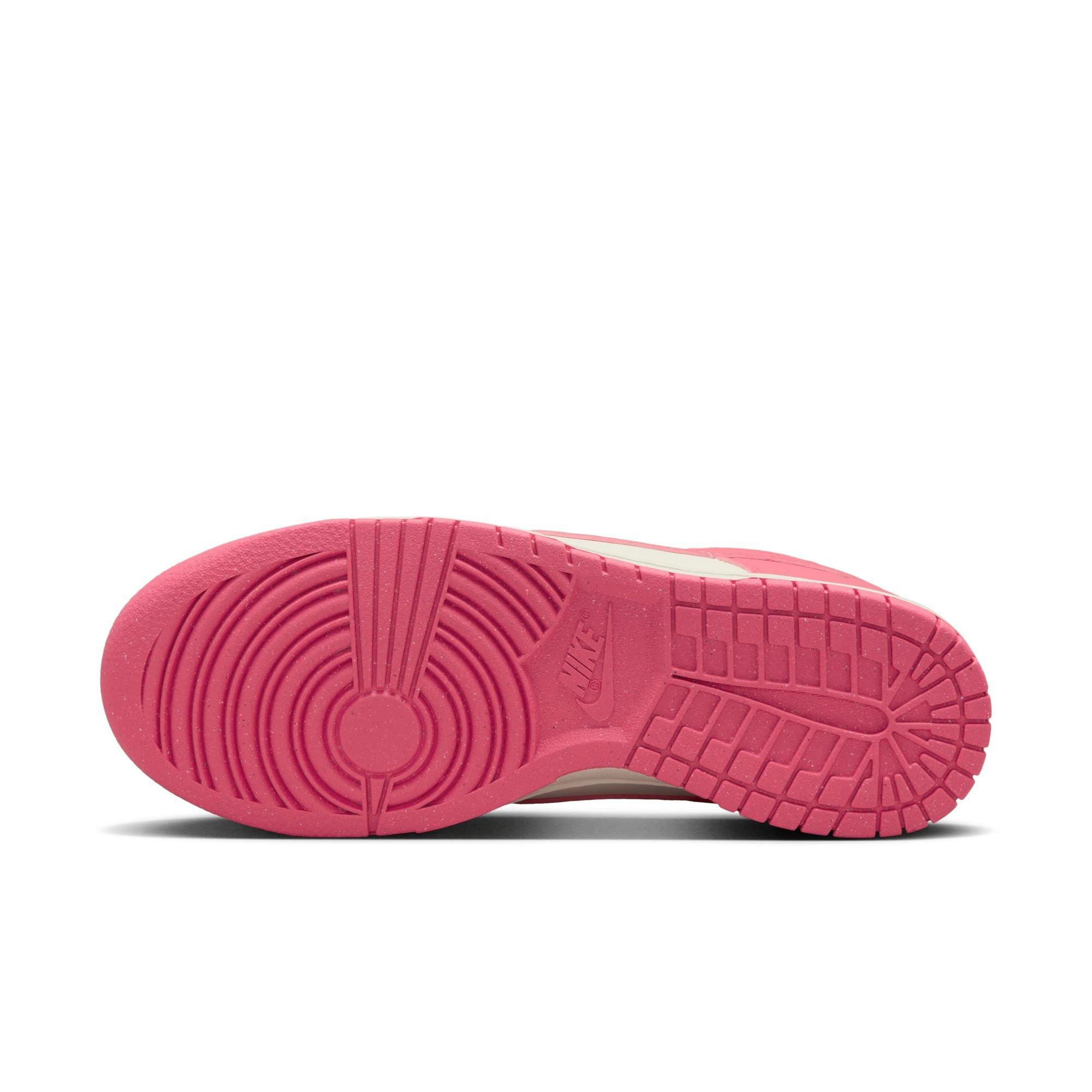 Nike Dunk Low Women's "Aster Pink/Sail" Shoe