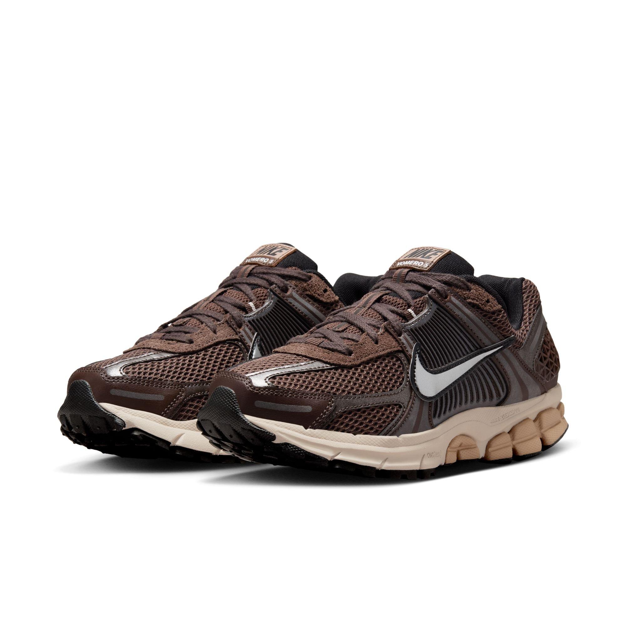 Nike Zoom Vomero 5 "Baroque Brown/Chrome/Lt Orewood Brn/Hemp" Women's Shoe - BROWN/WHITE Thumbnail View 5