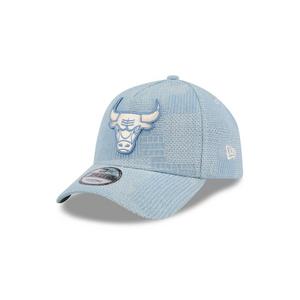 New Era Chicago Bulls 9FORTY Essential Denim Snapback Hat-Light Blue