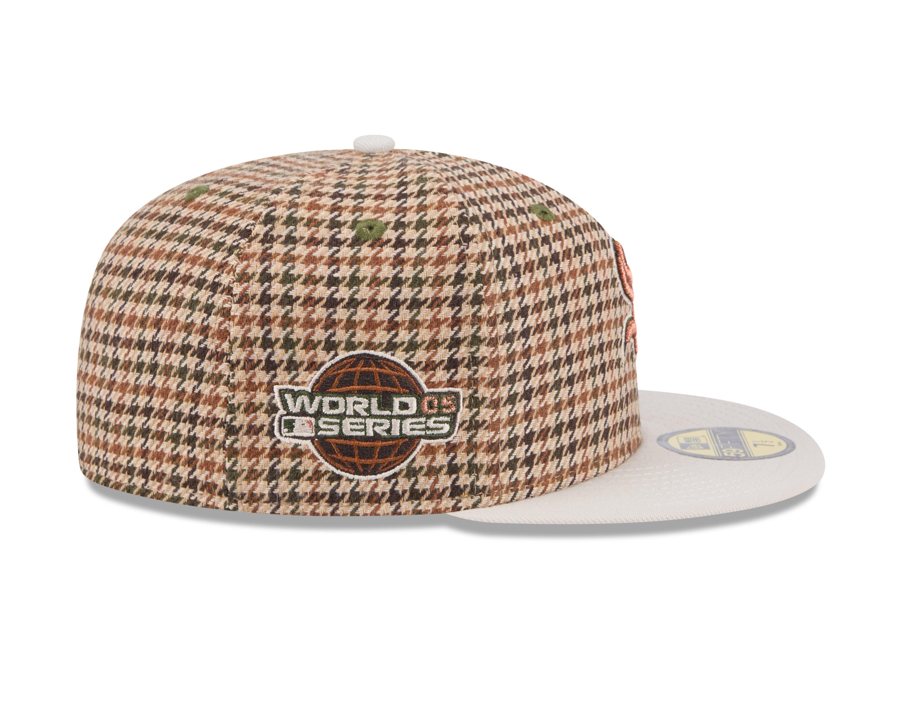 New Era Chicago White Sox 59FIFTY Houndstooth Fitted Cap-Brown