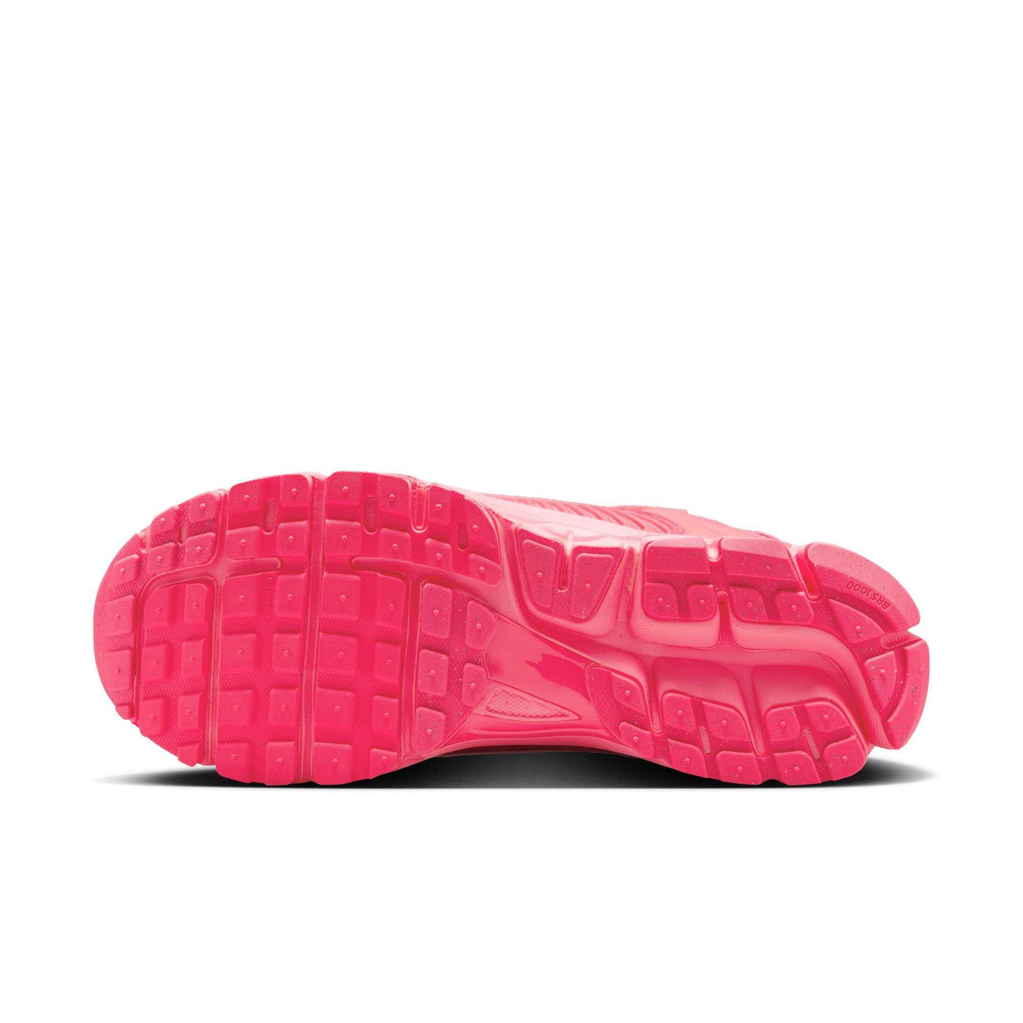 Nike Zoom Vomero 5 "Hot Punch" Men's Shoe - PINK Thumbnail View 9