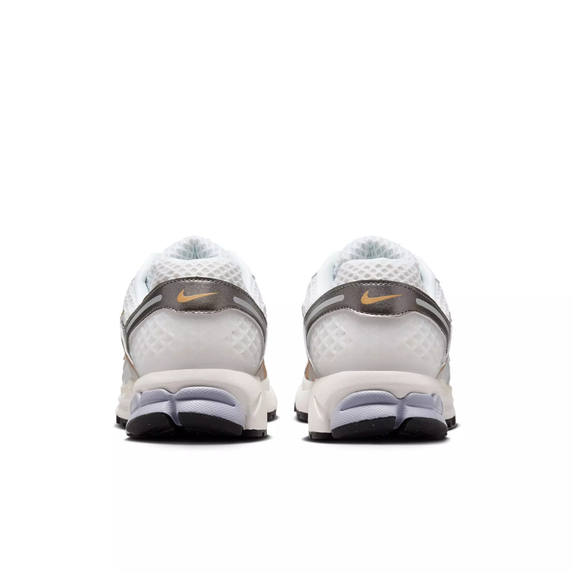 Nike Zoom Vomero 5 "Platinum Tint/White/MTLC Pewter" Men's Shoe - WHITE/BLACK/GREY