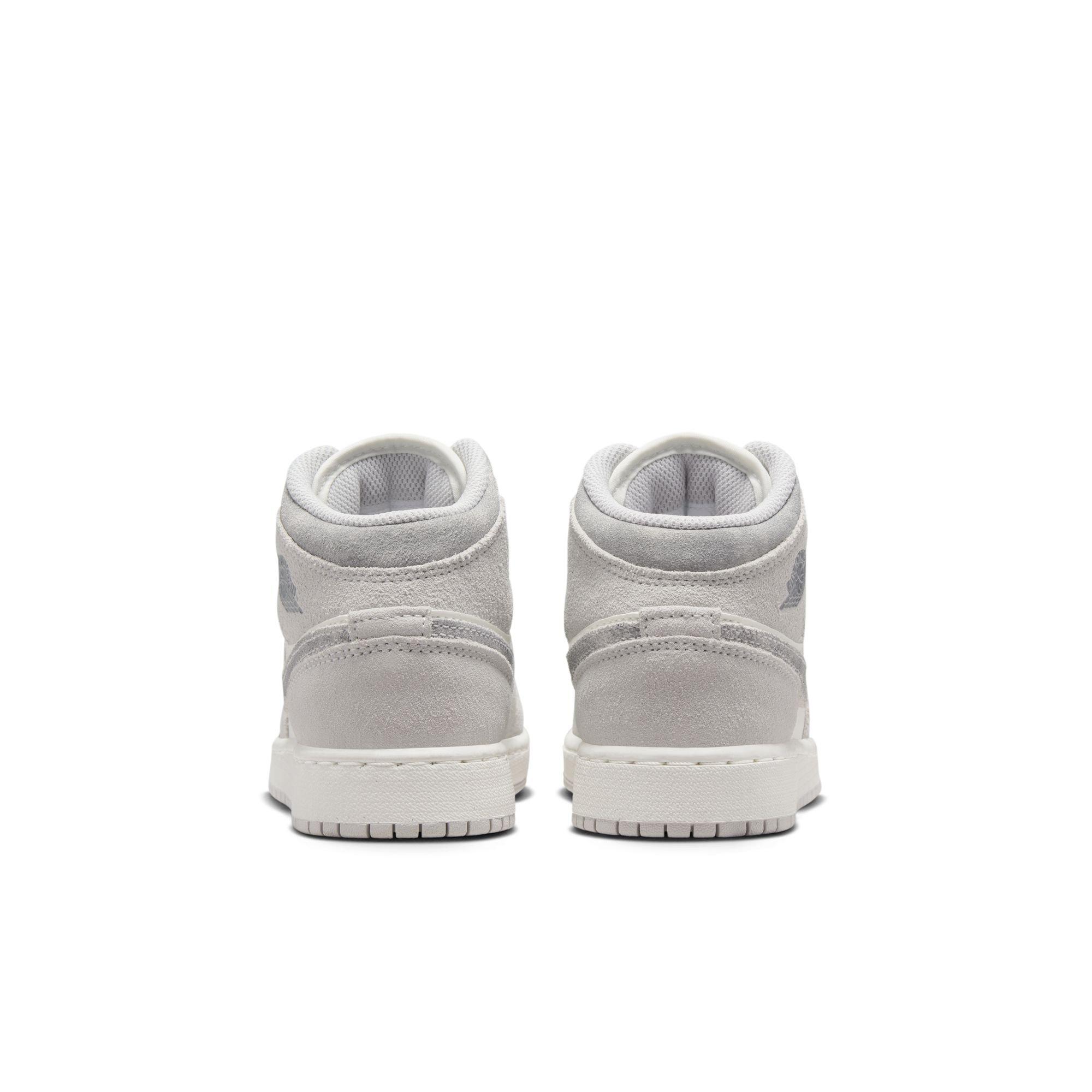 Jordan 1 Mid SE Grade School Boys' "Neutral Grey/Smoke Grey/Sail" Shoe