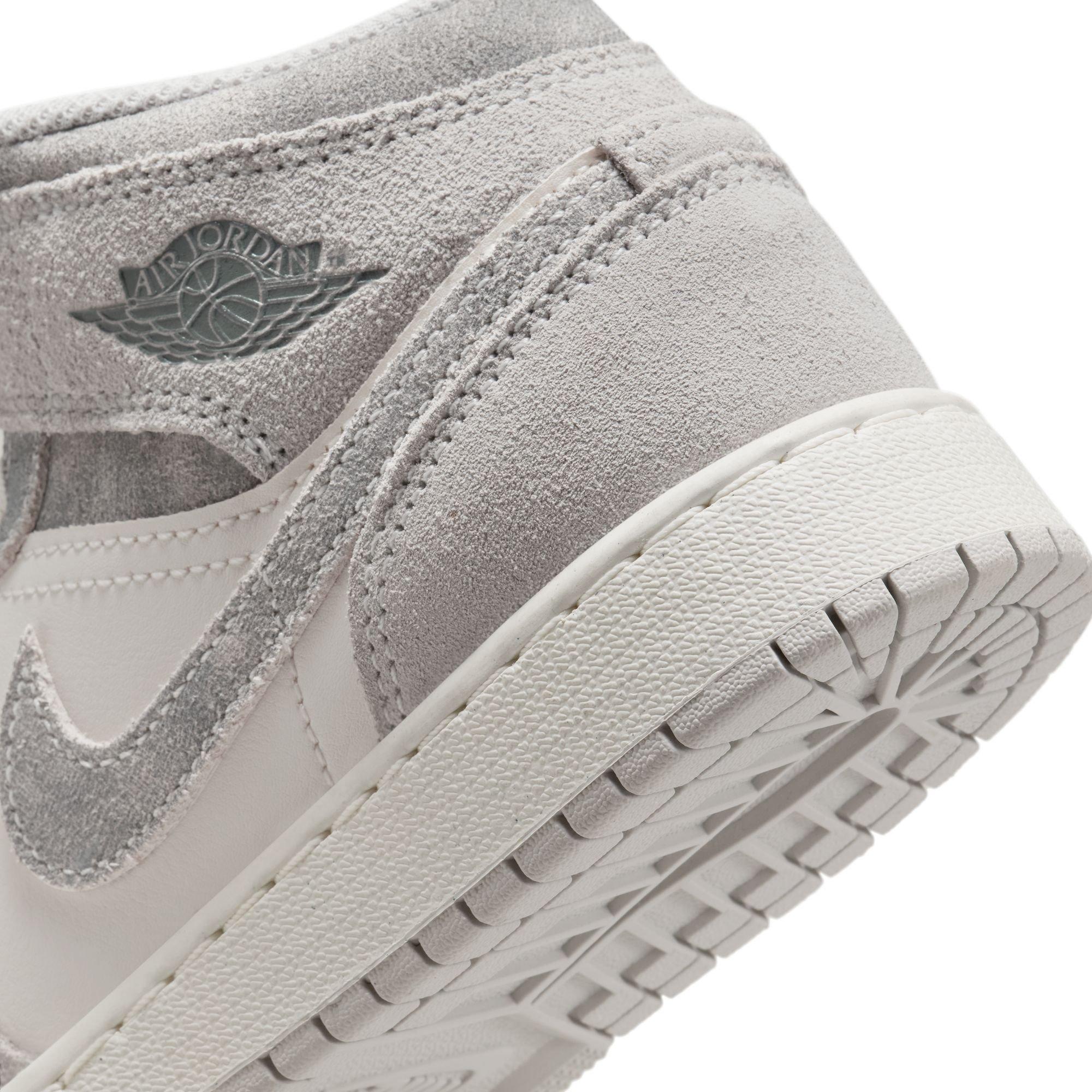 Jordan 1 Mid SE Grade School Boys' "Neutral Grey/Smoke Grey/Sail" Shoe