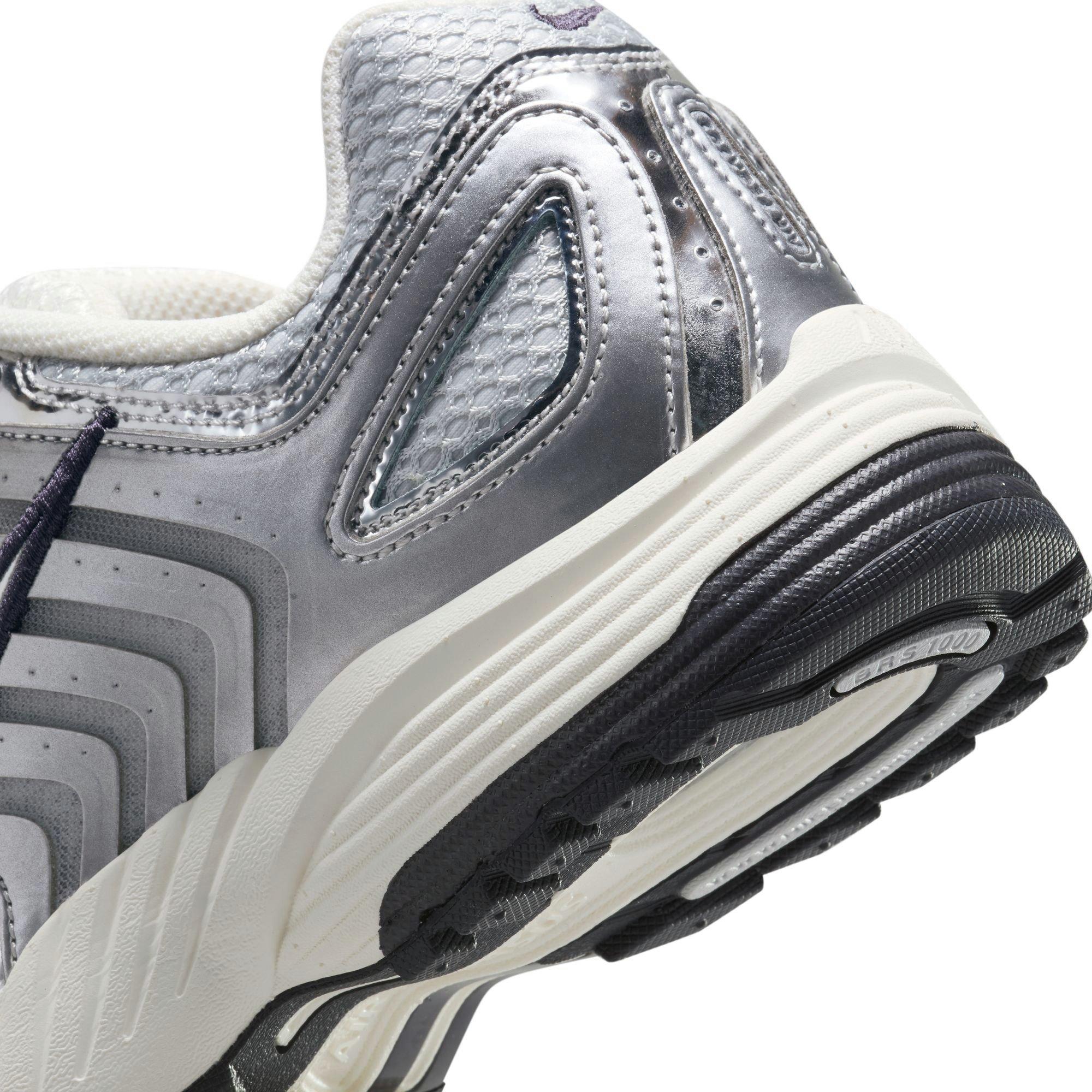 Nike Air Pegasus 2005 "Photon Dust/Chrome/Gridiron/Sail" Women's Shoe - GREY/SILVER Thumbnail View 10