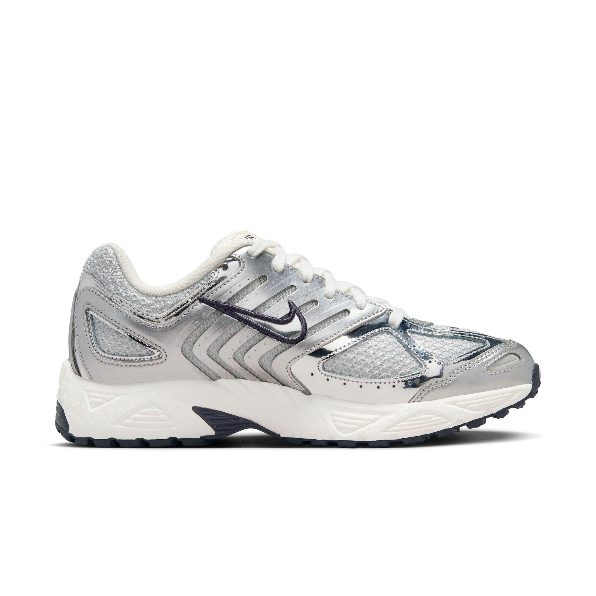 Nike Air Pegasus 2005 "Photon Dust/Chrome/Gridiron/Sail" Women's Shoe - GREY/SILVER Thumbnail View 2