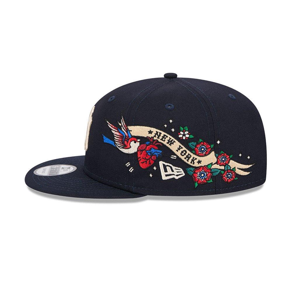 New Era MLB New York Yankees City Art Snapback Hat