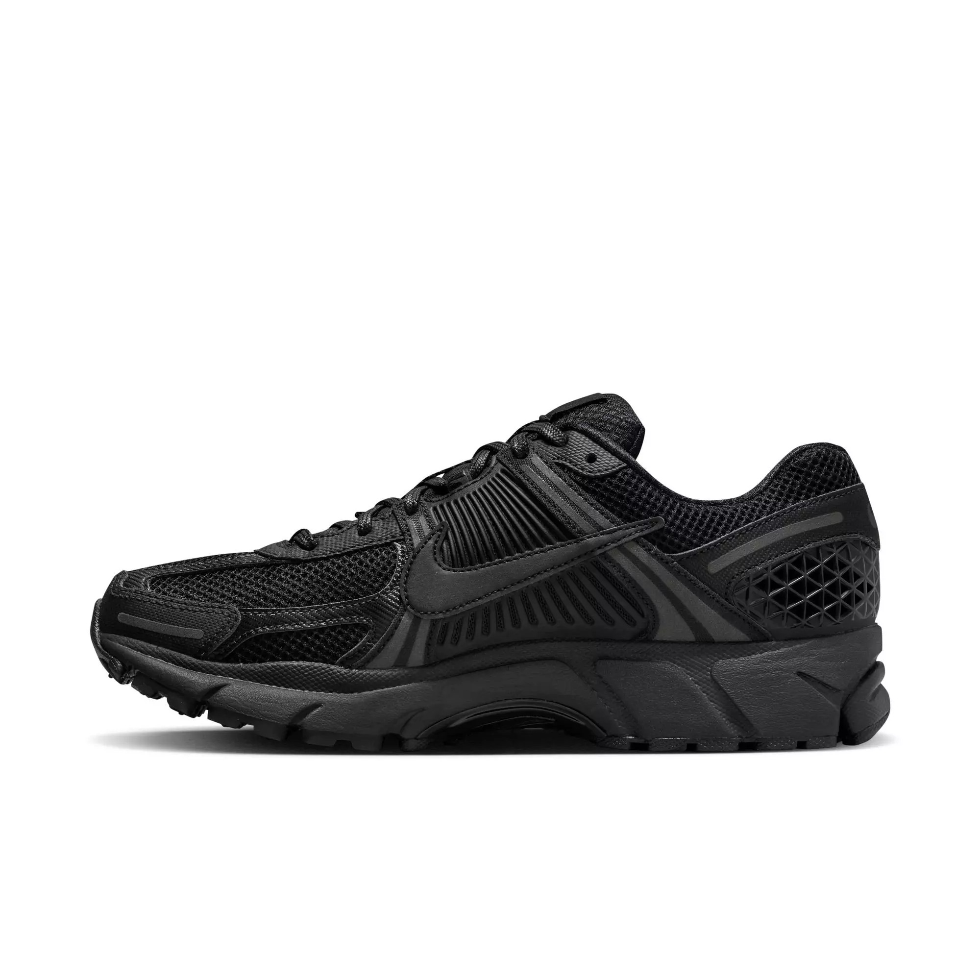 Nike Zoom Vomero 5 "Black" Men's Shoe - BLACK