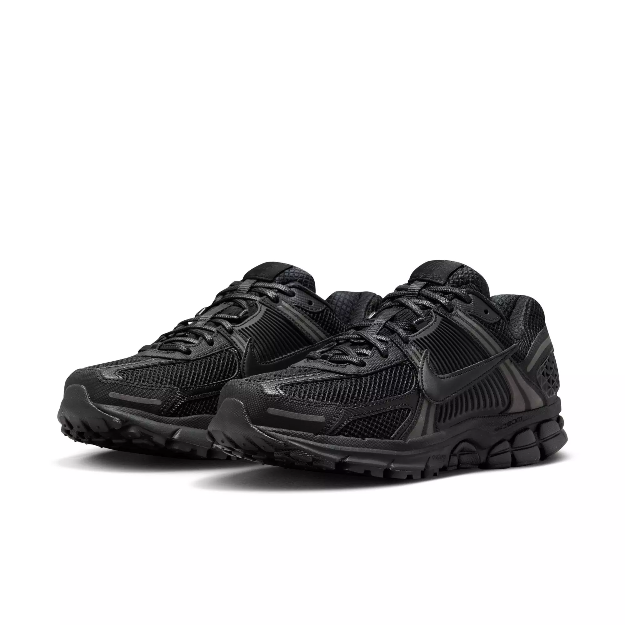 Nike Zoom Vomero 5 "Black" Men's Shoe - BLACK