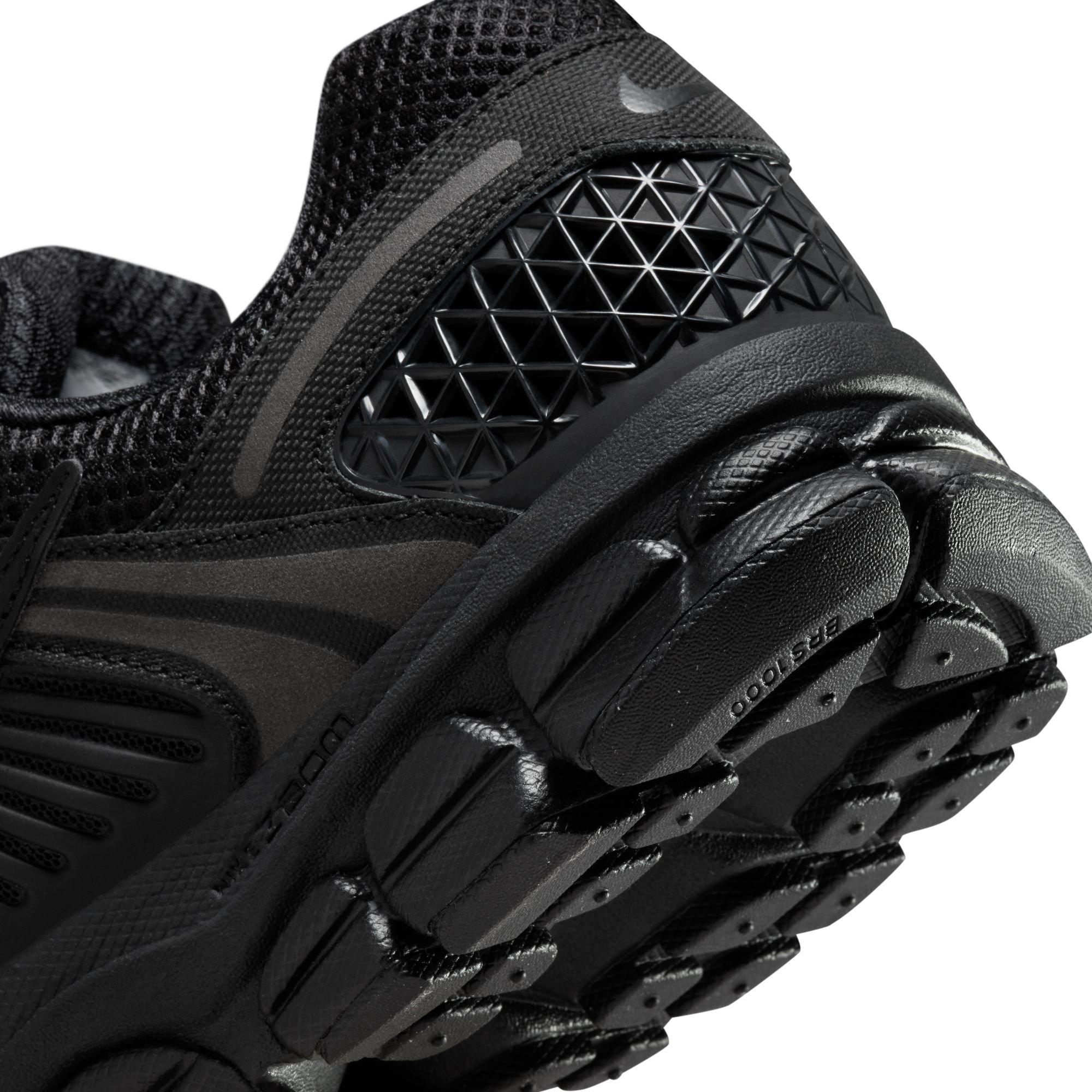 Nike Zoom Vomero 5 "Black" Men's Shoe - BLACK Thumbnail View 11