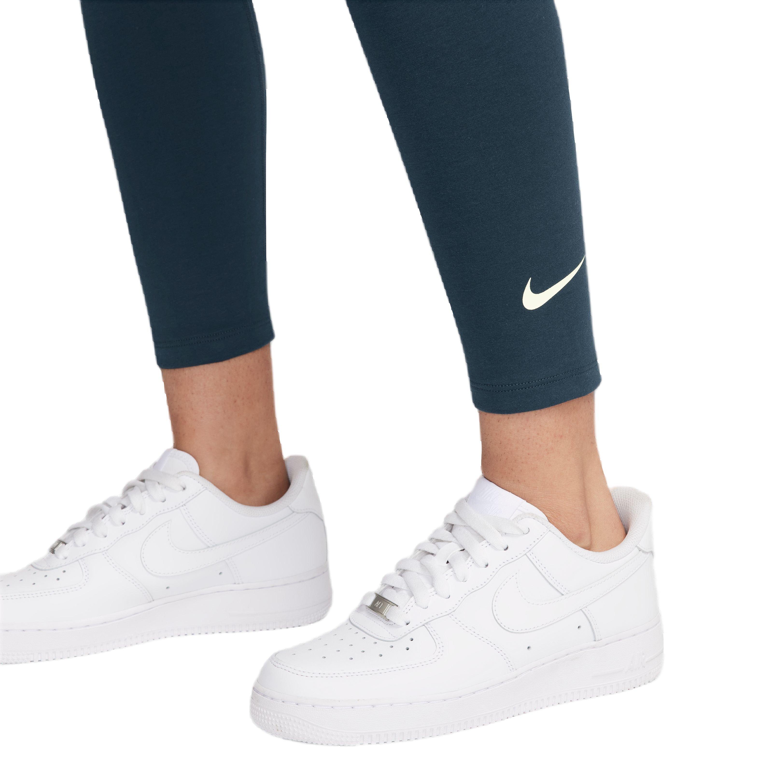 Nike Sportswear Classic High-Waisted 7/8 Women's Leggings