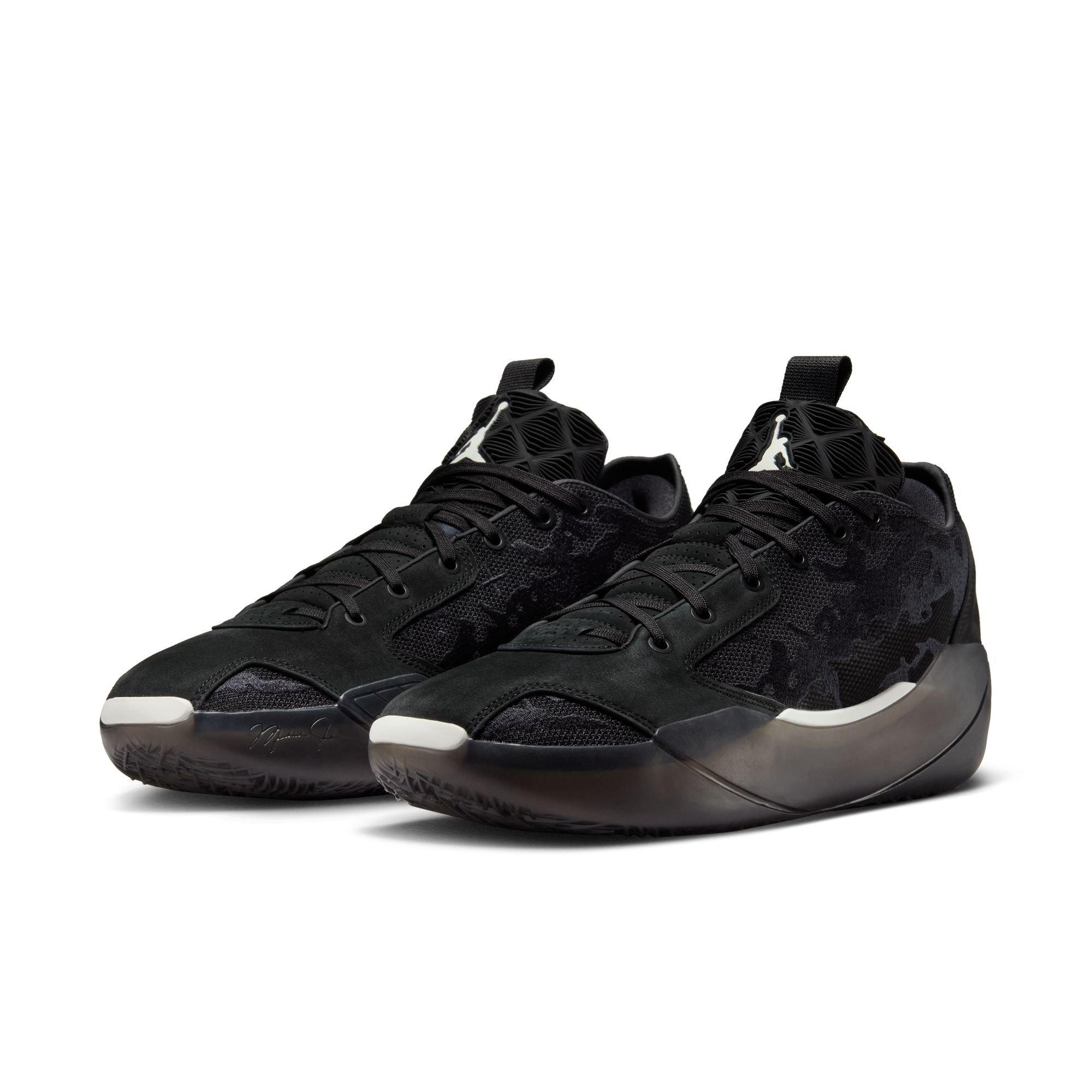 Jordan XXXIX "Lumier" Men's Basketball Shoe - BLACK/SAIL Thumbnail View 3
