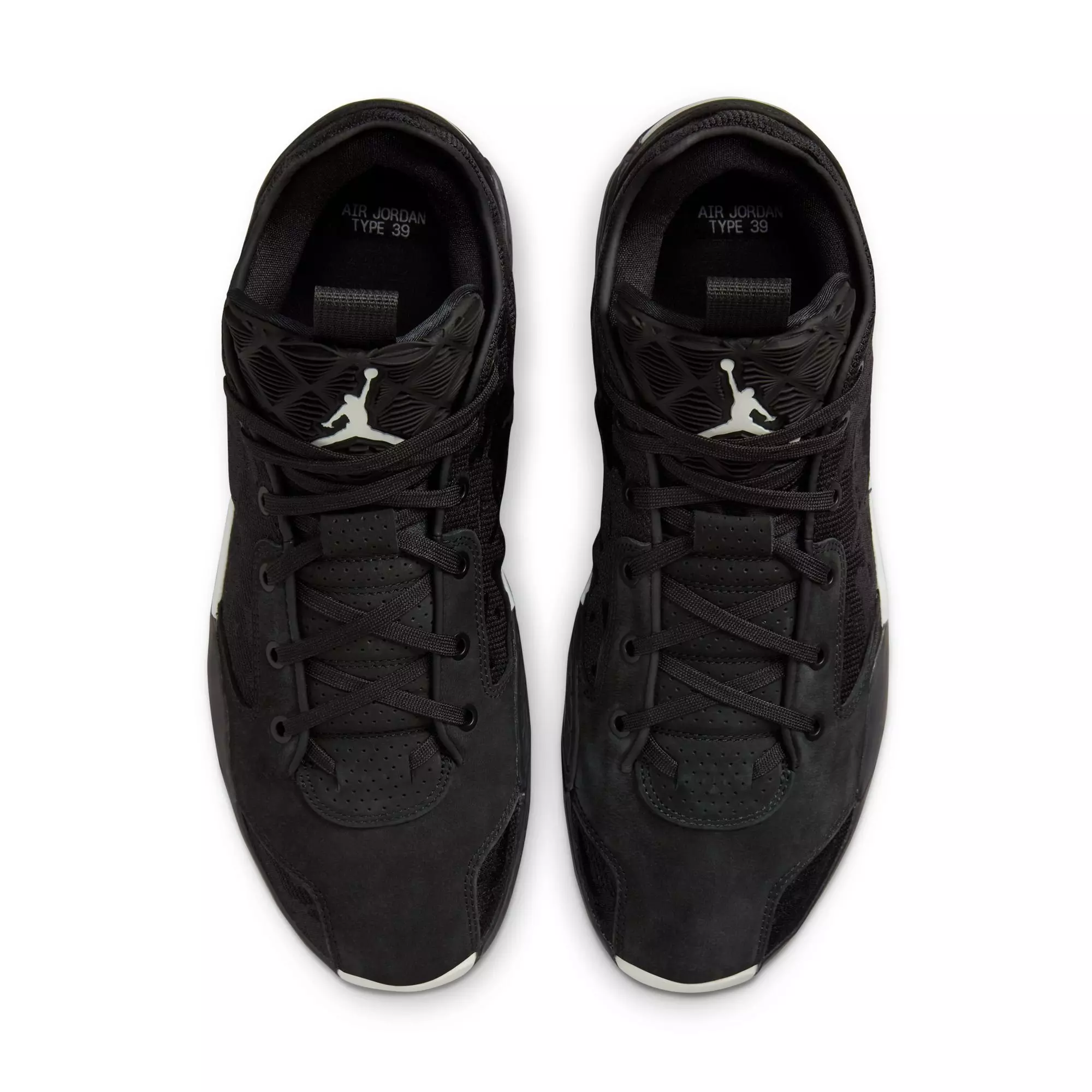 Jordan XXXIX "Lumier" Men's Basketball Shoe - BLACK/SAIL