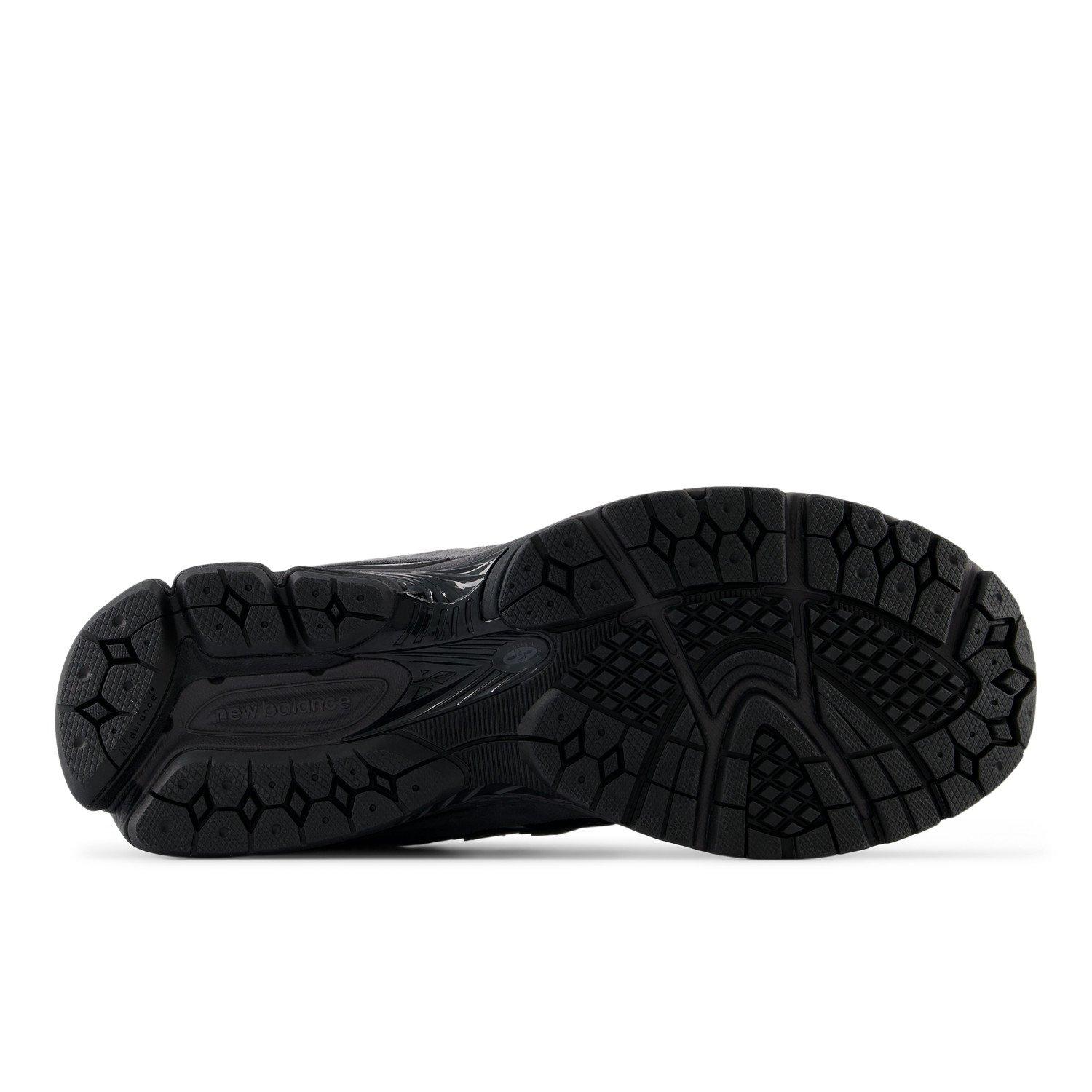 【海外限定/関税送料込み】New balance 2002R Black ブラックレザー送料&関税込み ニューバランス New Balacne 2002R