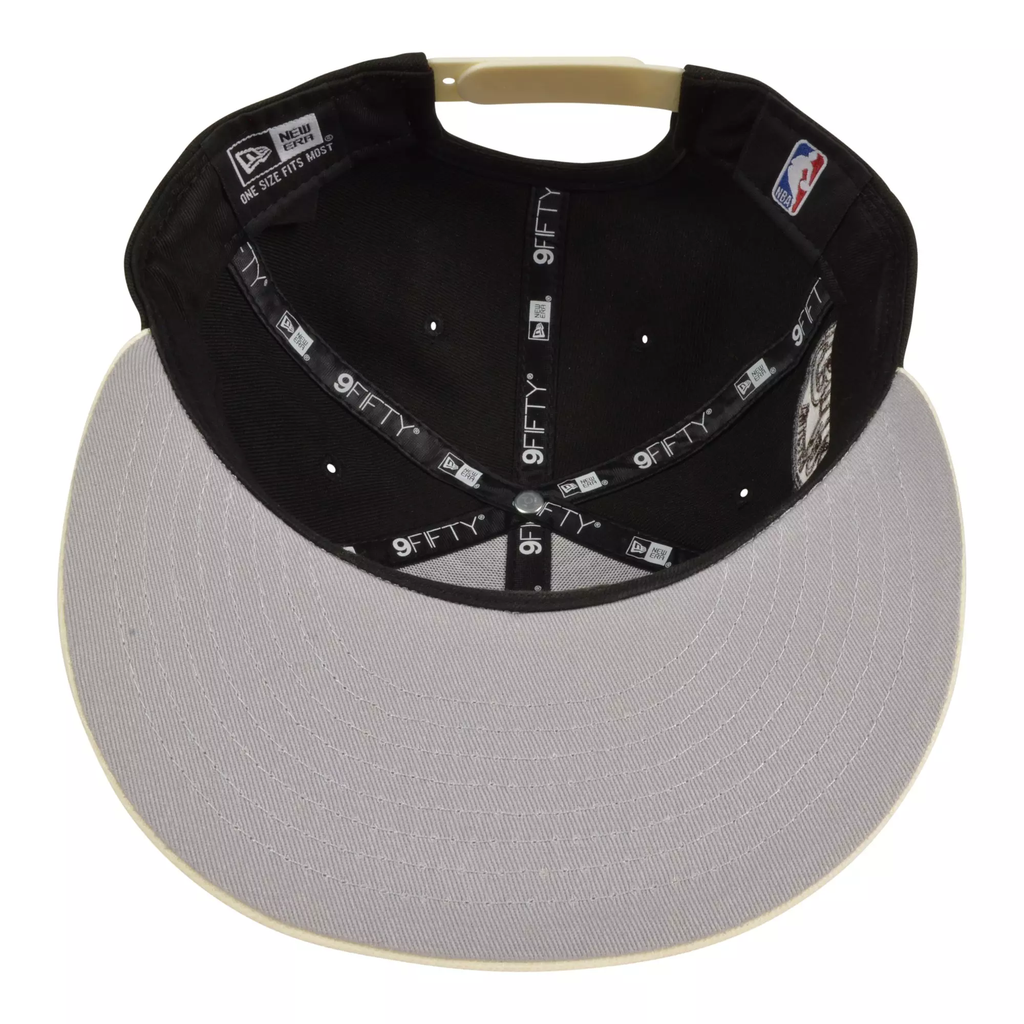 New Era Chicago Bulls 9FIFTY Retro 5 Snapback Hat-Black/Sail - CREAM