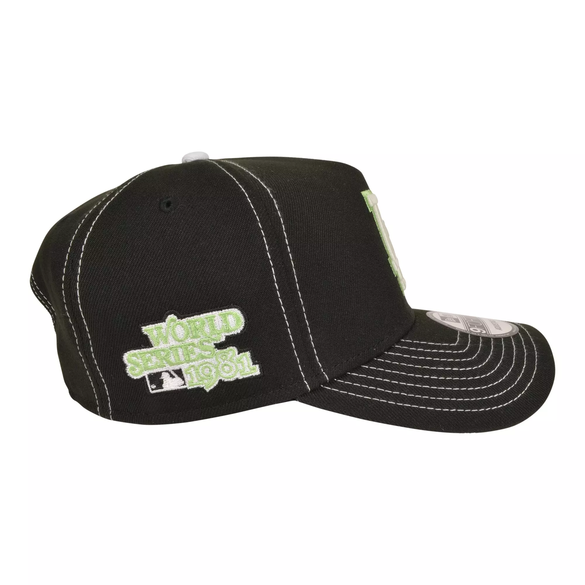 New Era Los Angeles Dodgers 9FIFTY Green Glow Snapback Hat-Black - BLACK