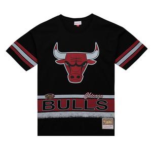 Mitchell & Ness Men's Chicago Bulls Vintage Oversize Short Sleeve Top