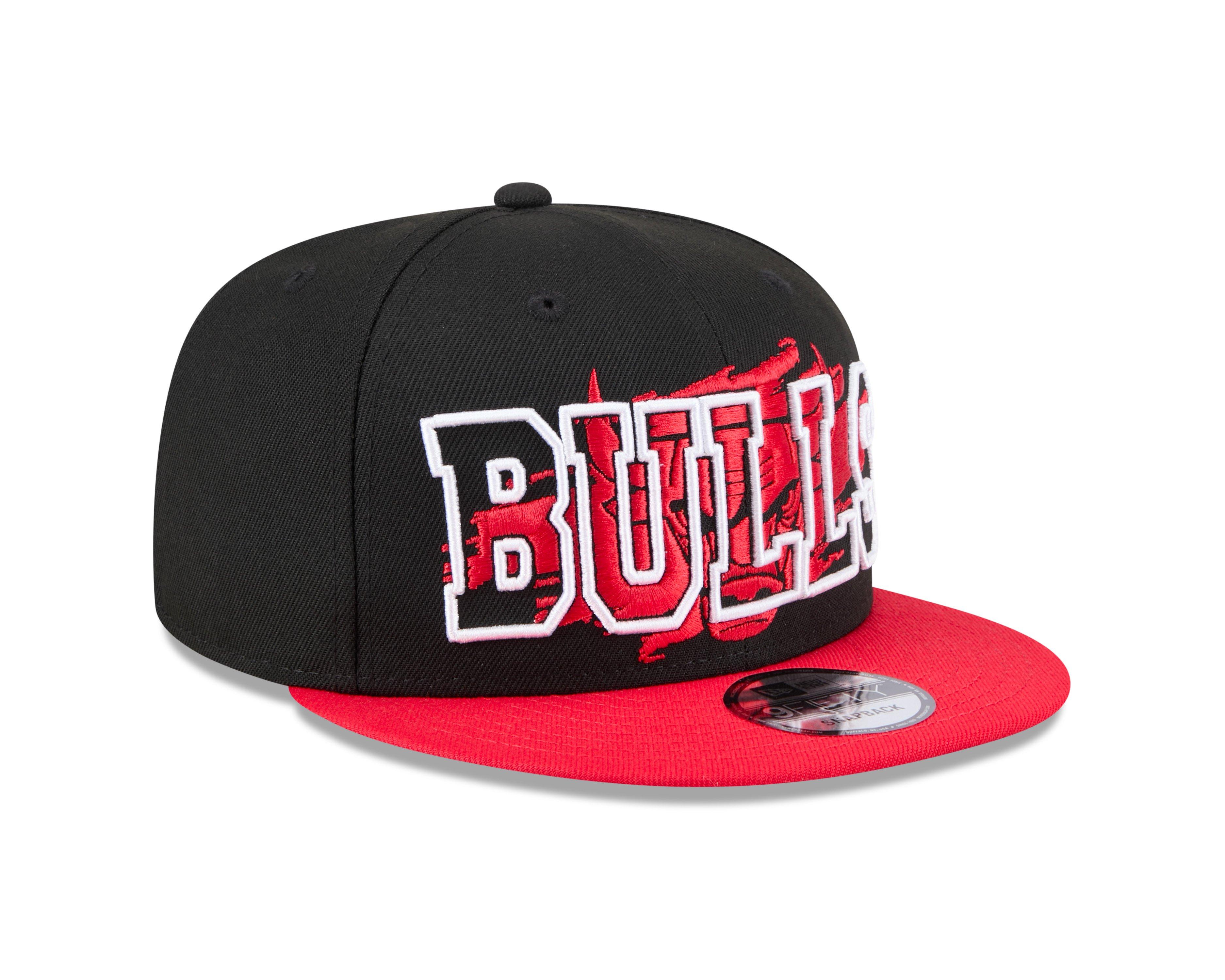 Men's New Era Chicago Bulls 9FIFTY Splatter Snapback-Black/Red