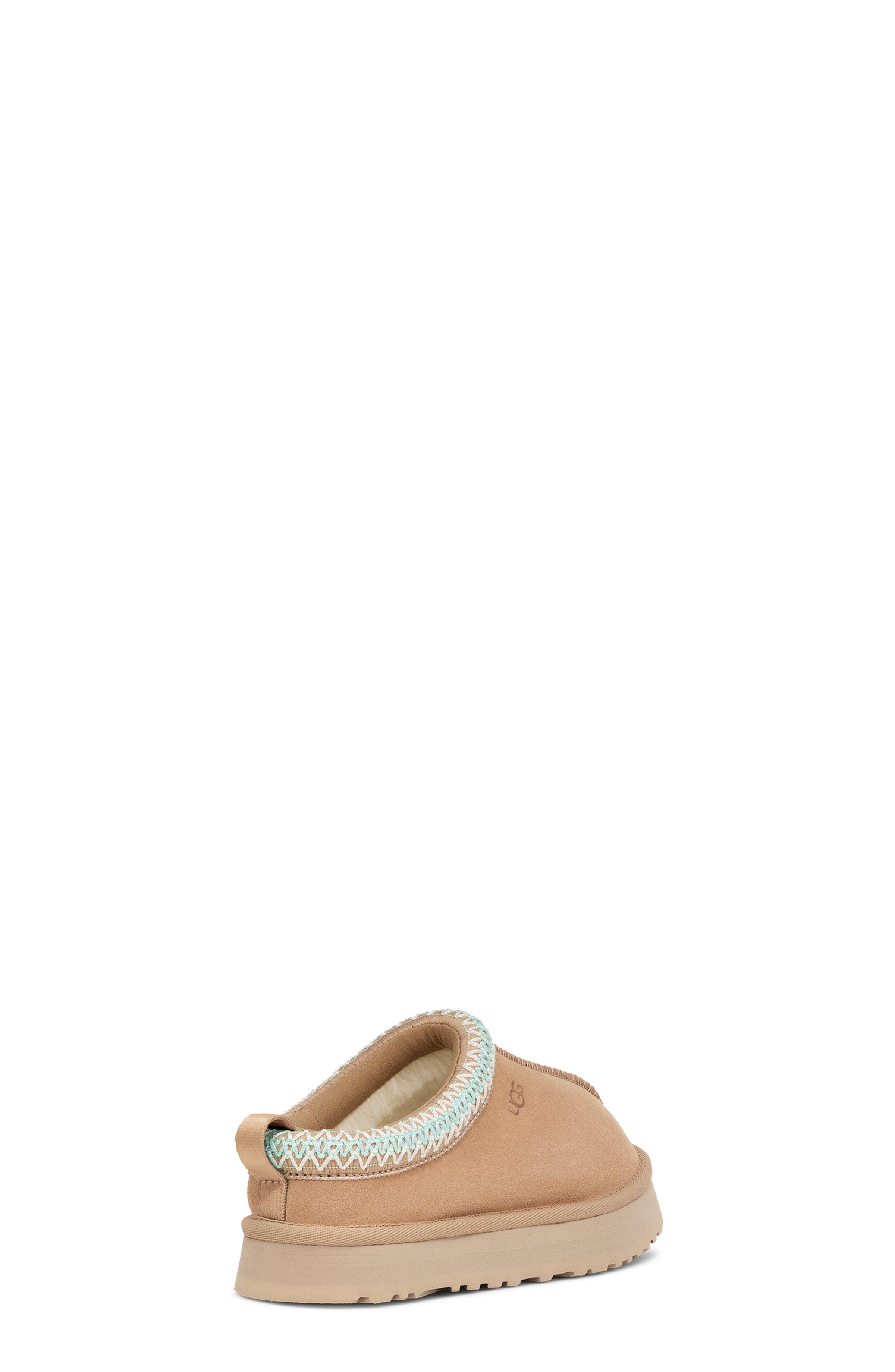 UGG Tazz "Sand Beige" Grade School Girls' Slipper - LT BROWN Thumbnail View 5