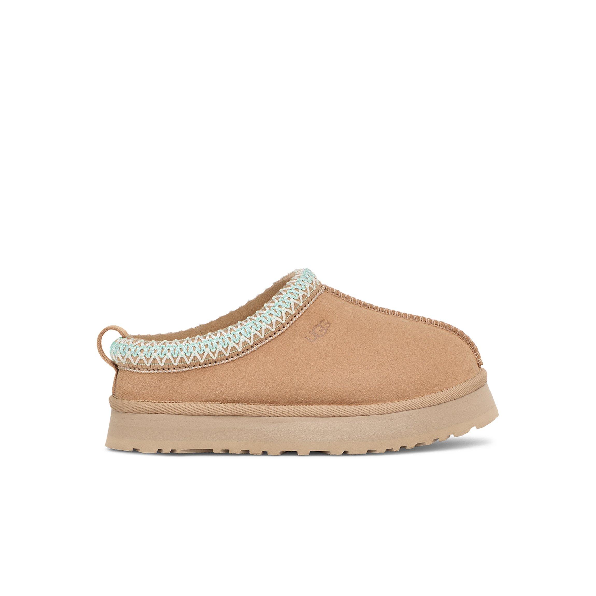 UGG Tazz "Sand Beige" Grade School Girls' Slipper - LT BROWN Thumbnail View 1