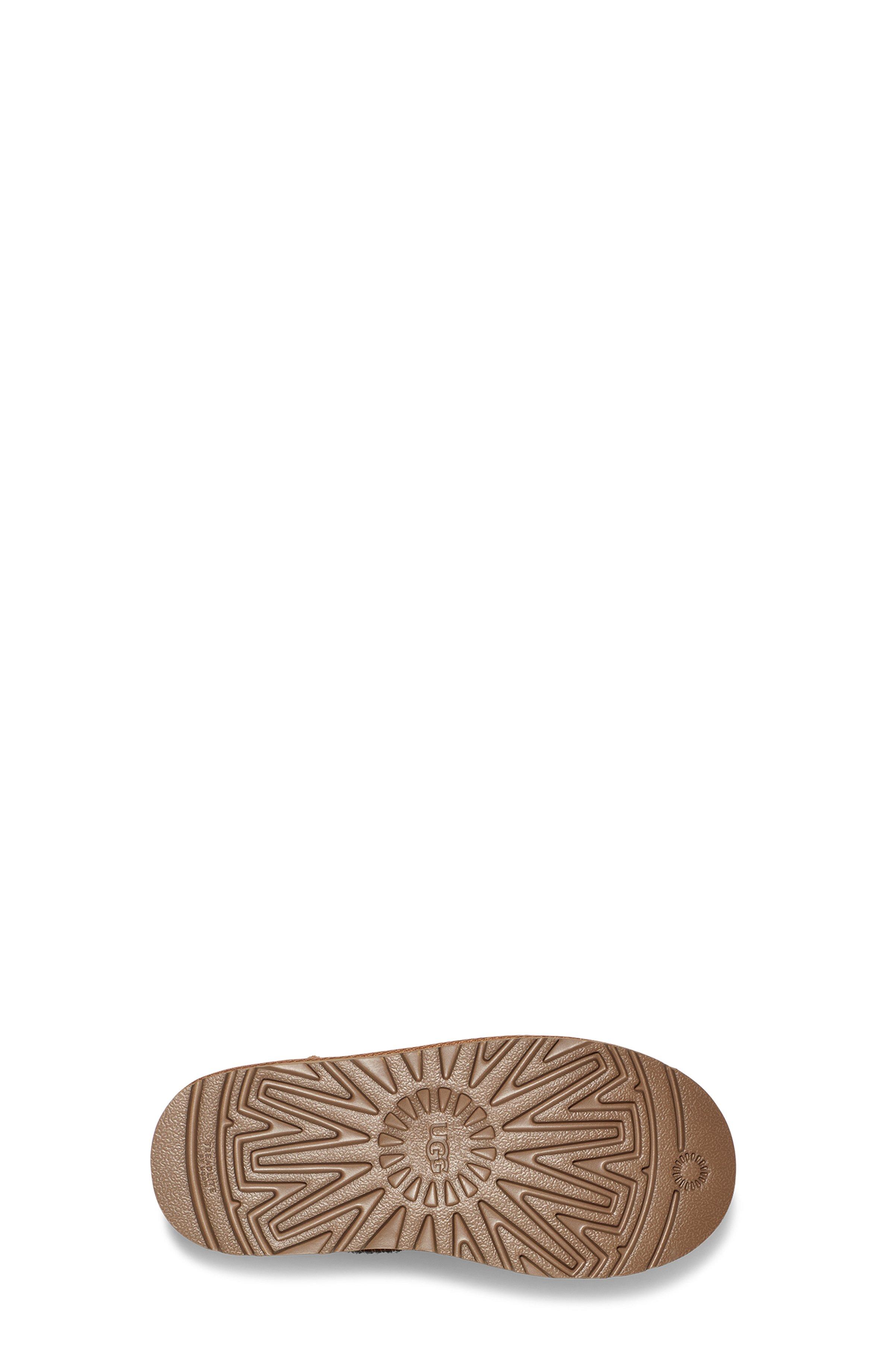 UGG Classic Ultra Mini Platform Grade School Girls' "Chestnut" Boot
