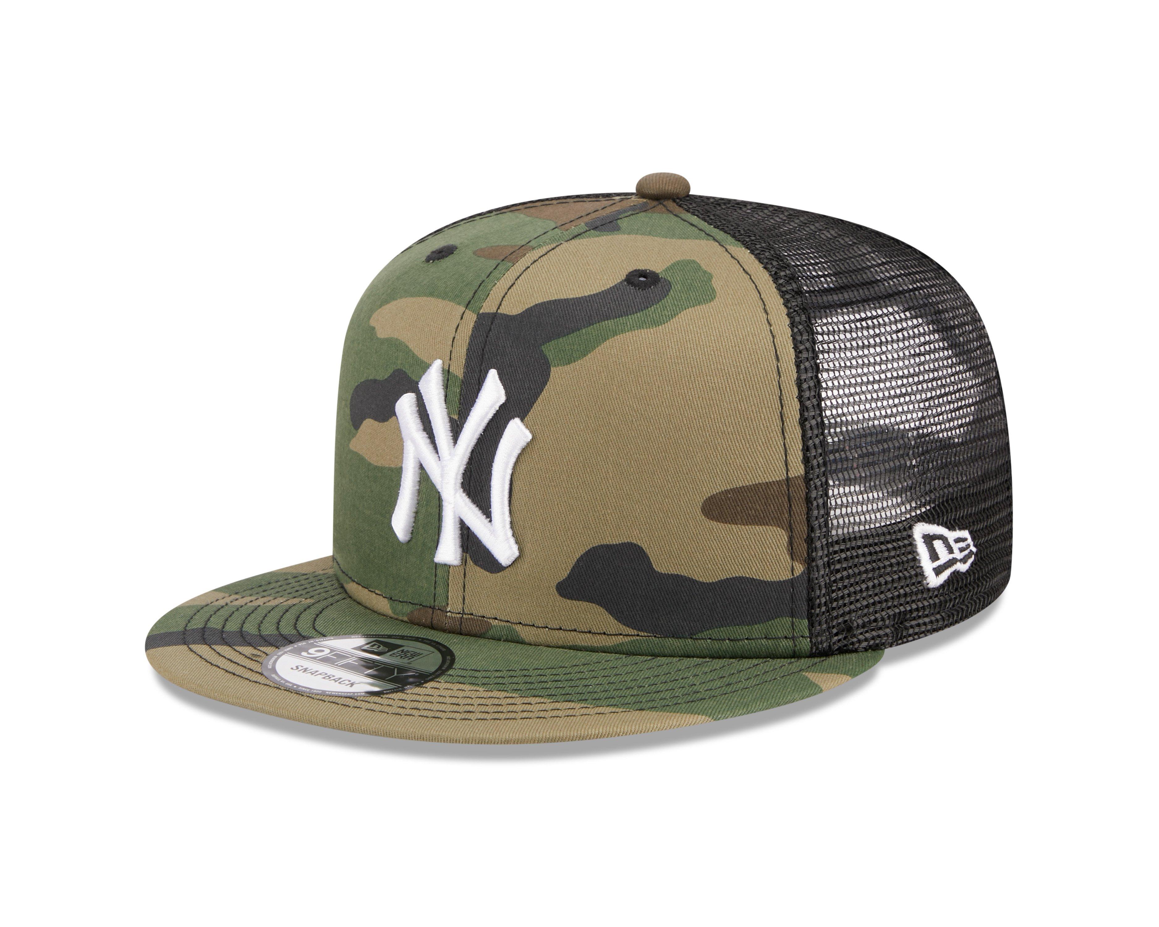 New Era New York Yankees 9FIFTY Woodland Trucker Snapback Hat - Camo - GREEN Thumbnail View 1
