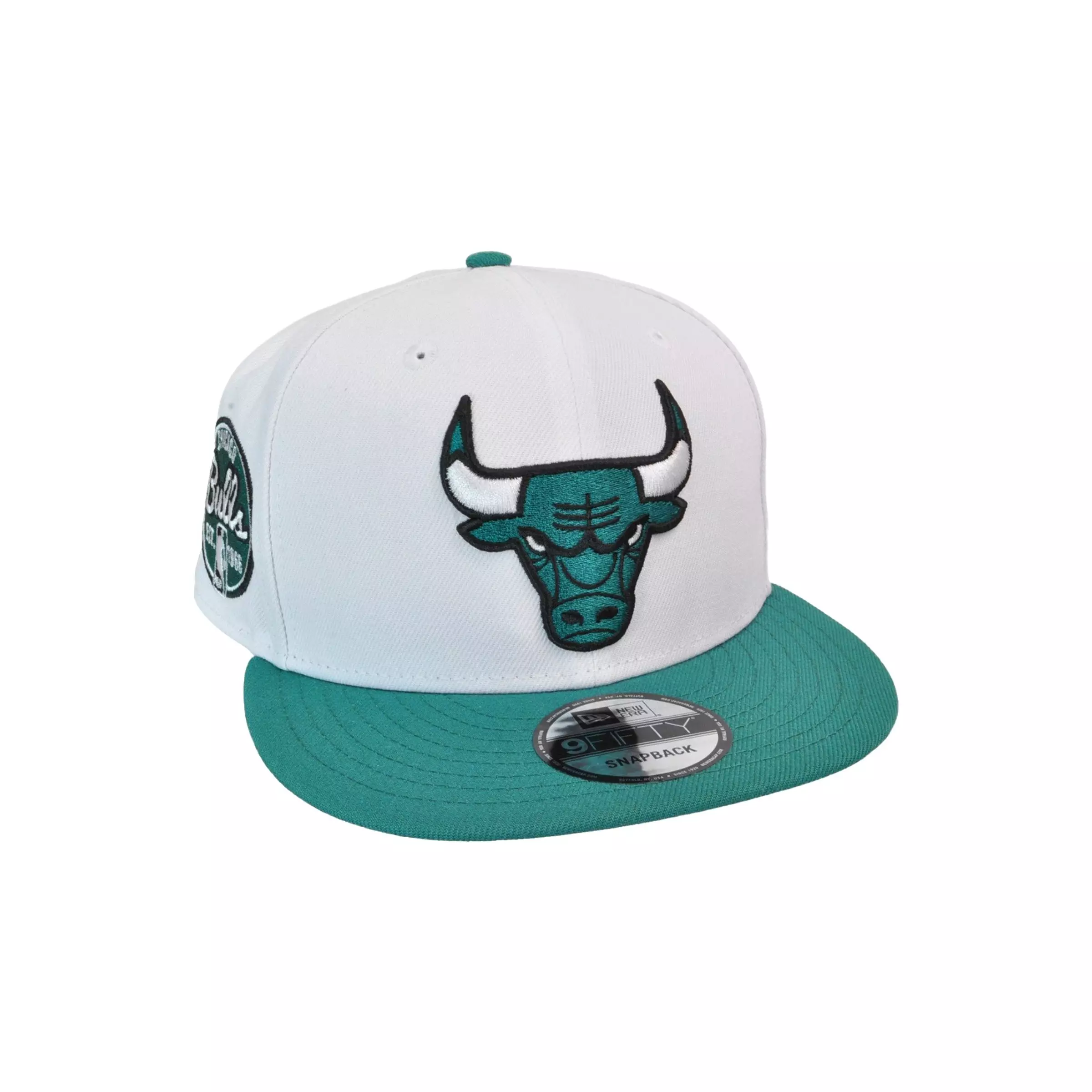 New Era Chicago Bulls 9FIFTY AJ Retro 4 Oxidized Snapback-White/Green - WHITE/GREEN