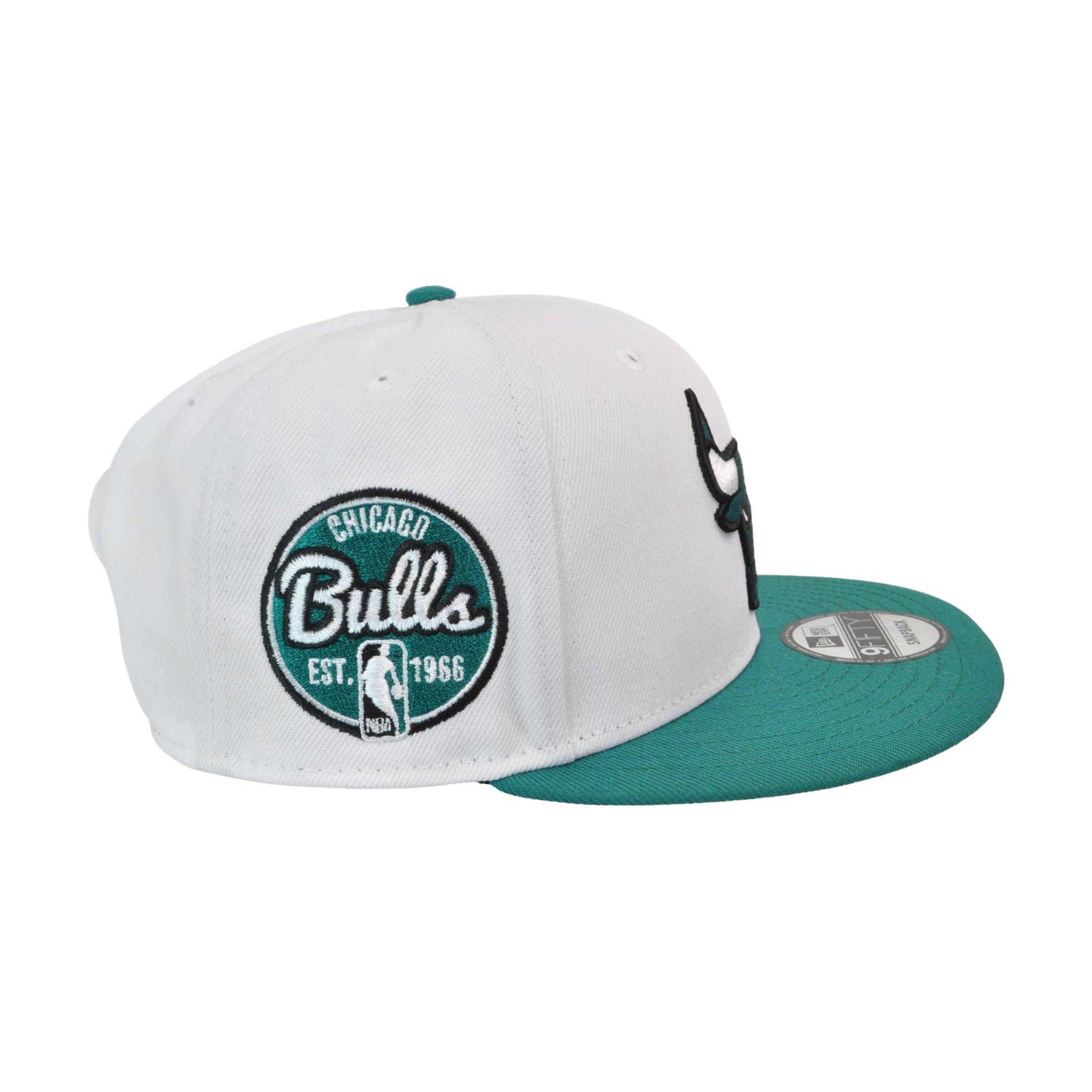 New Era Chicago Bulls 9FIFTY AJ Retro 4 Oxidized Snapback-White/Green